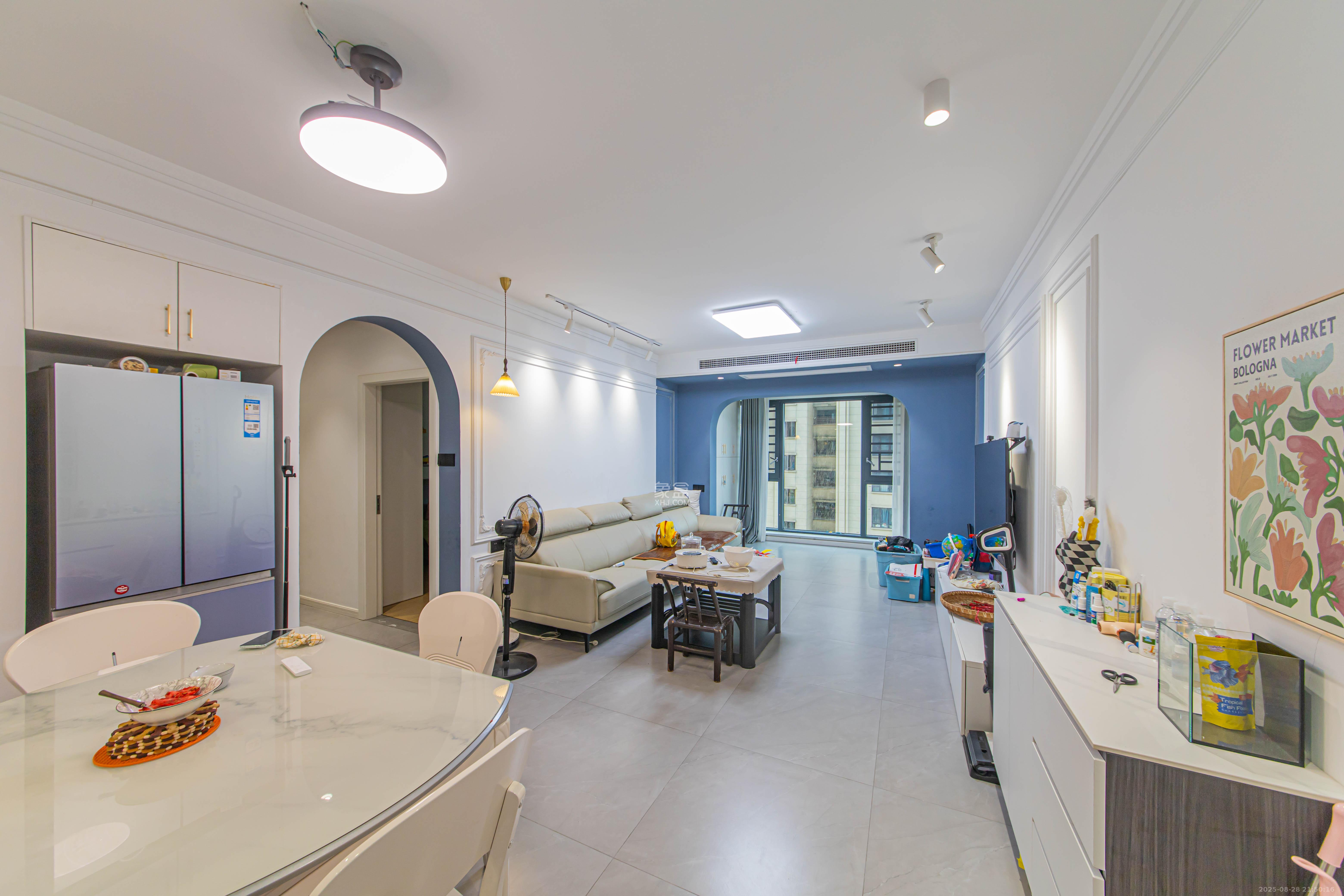 大唐印象二期御府 3室2厅2卫 125.0万 大唐印象二期御府 3室2厅2卫 125.0万客厅