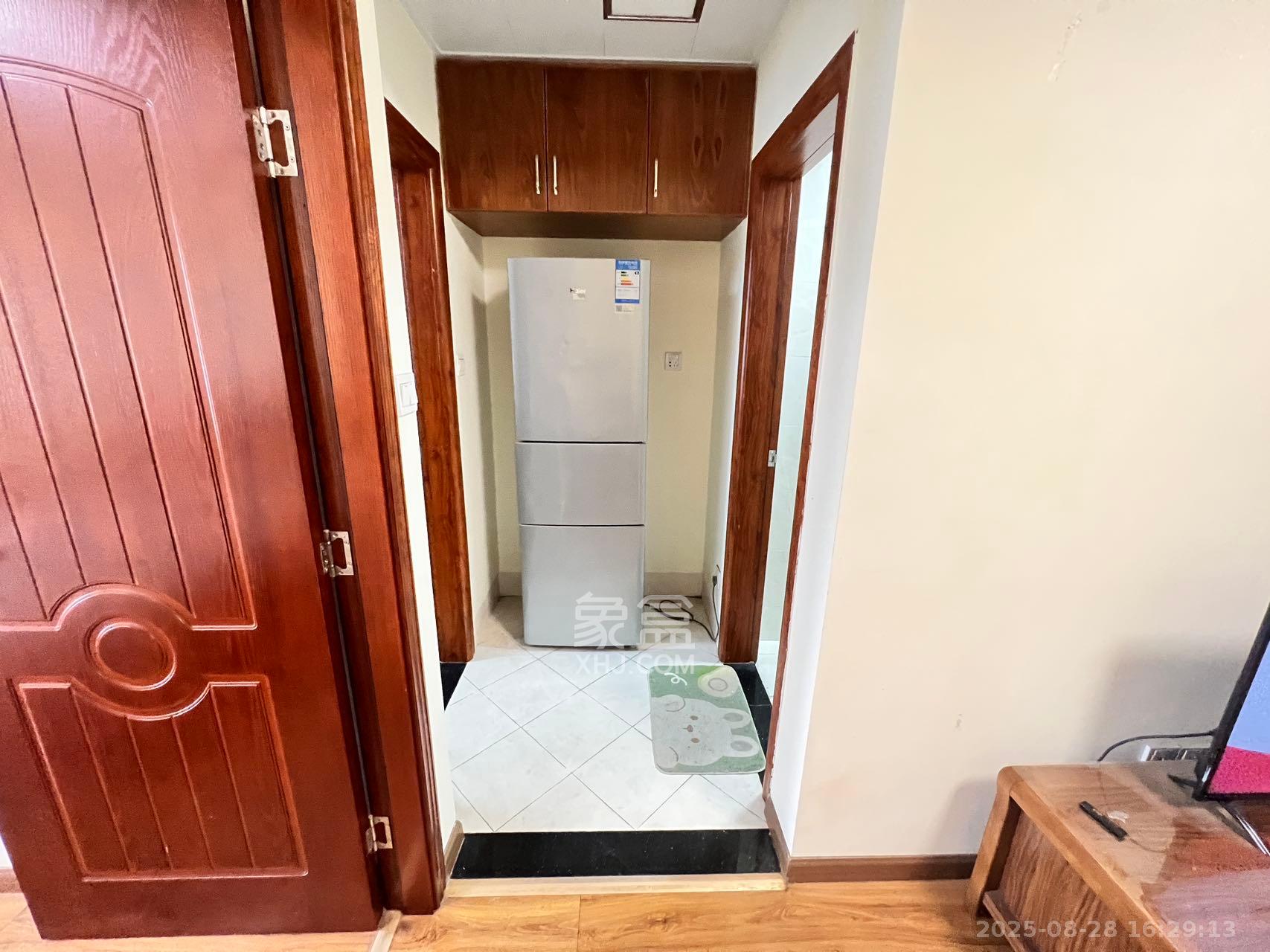 北辰三角洲E3区 1室1厅1卫 2300.0元/月 北辰三角洲E3区 1室1厅1卫 2300.0元/月室内图