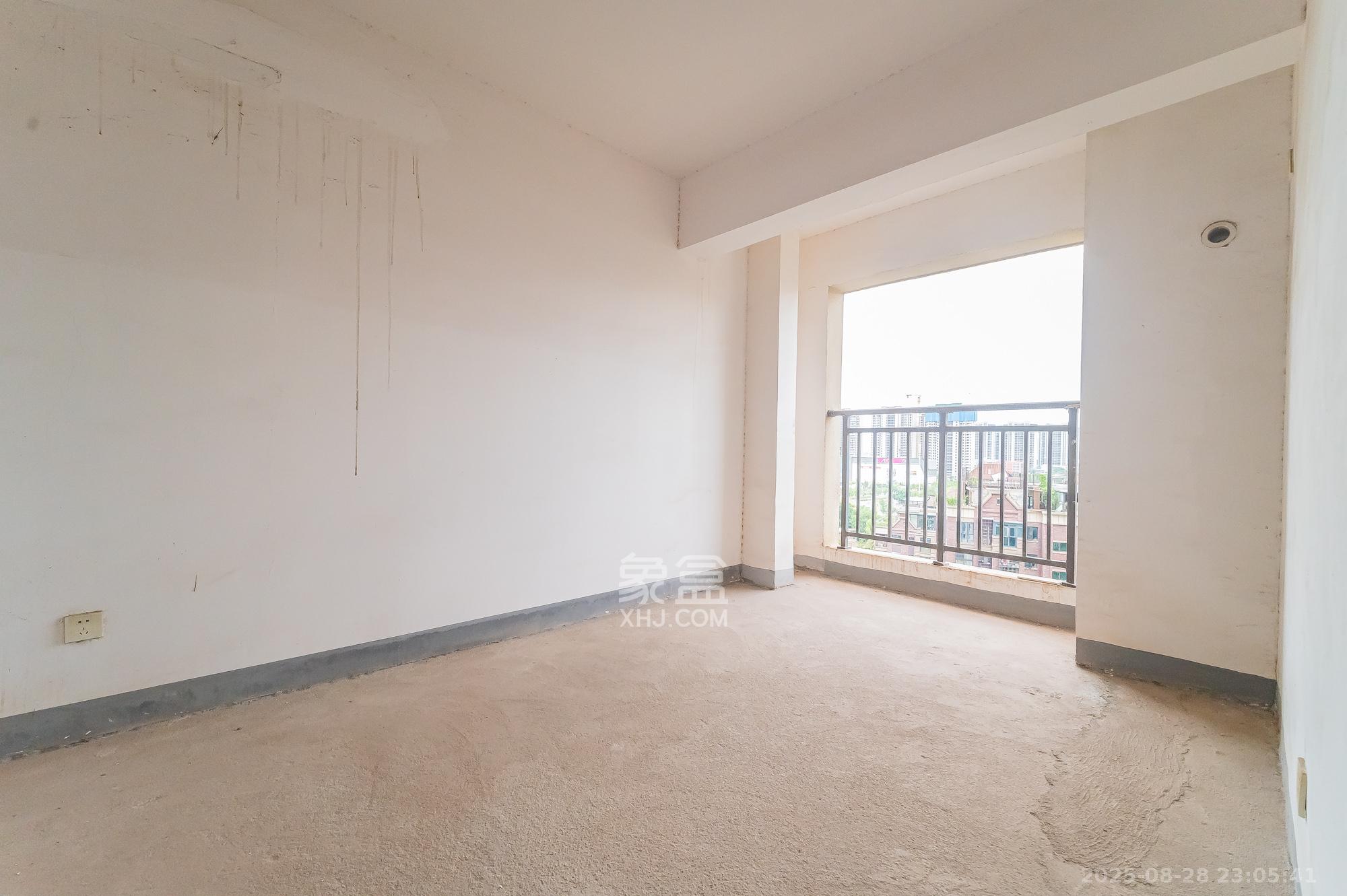 星湖湾一期高层 4室2厅2卫 98.0万 星湖湾一期高层 4室2厅2卫 98.0万其他