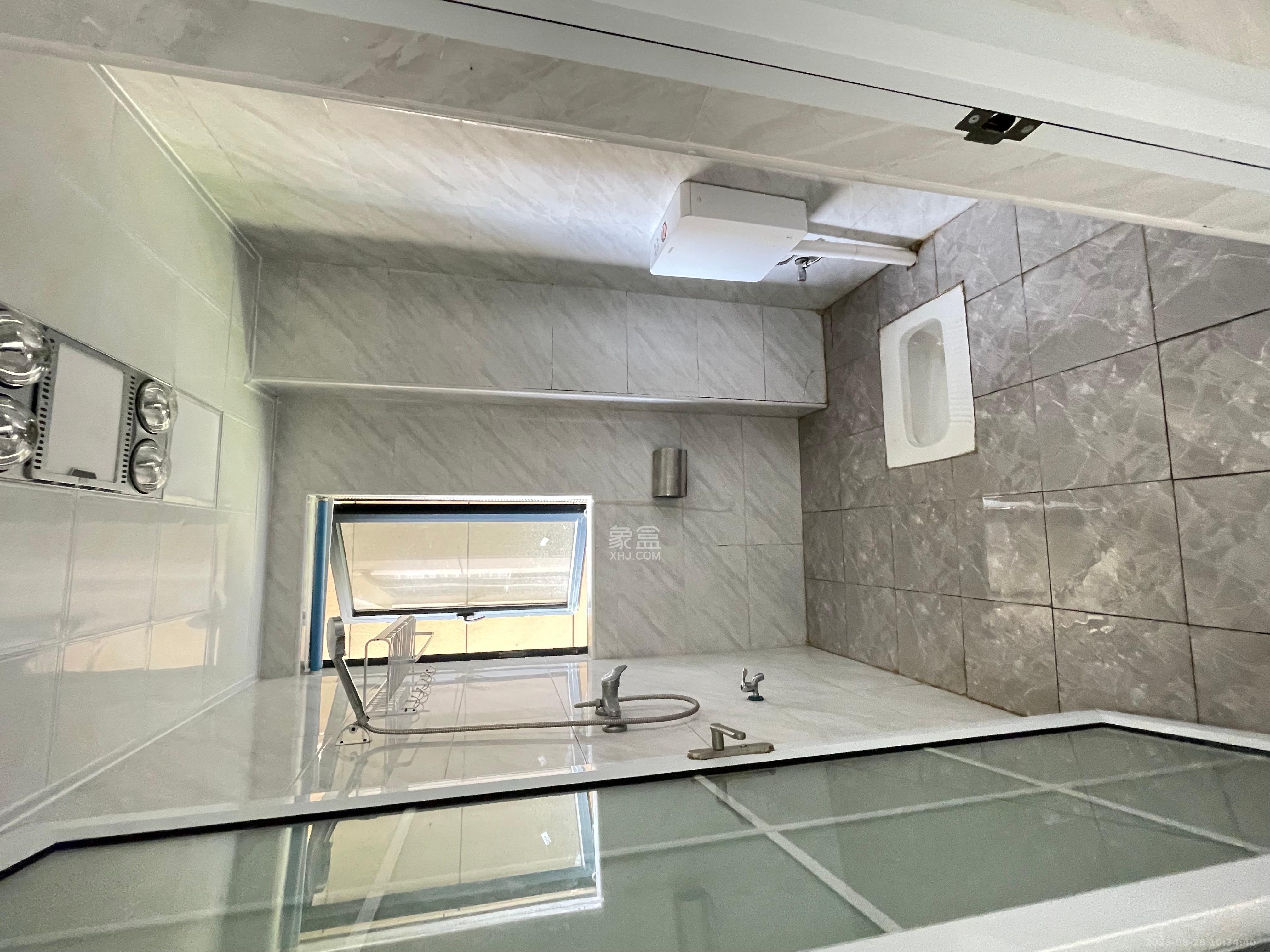 湘熙水郡（观澜海赋家园）  3室2厅2卫    2300.0元/月室内图