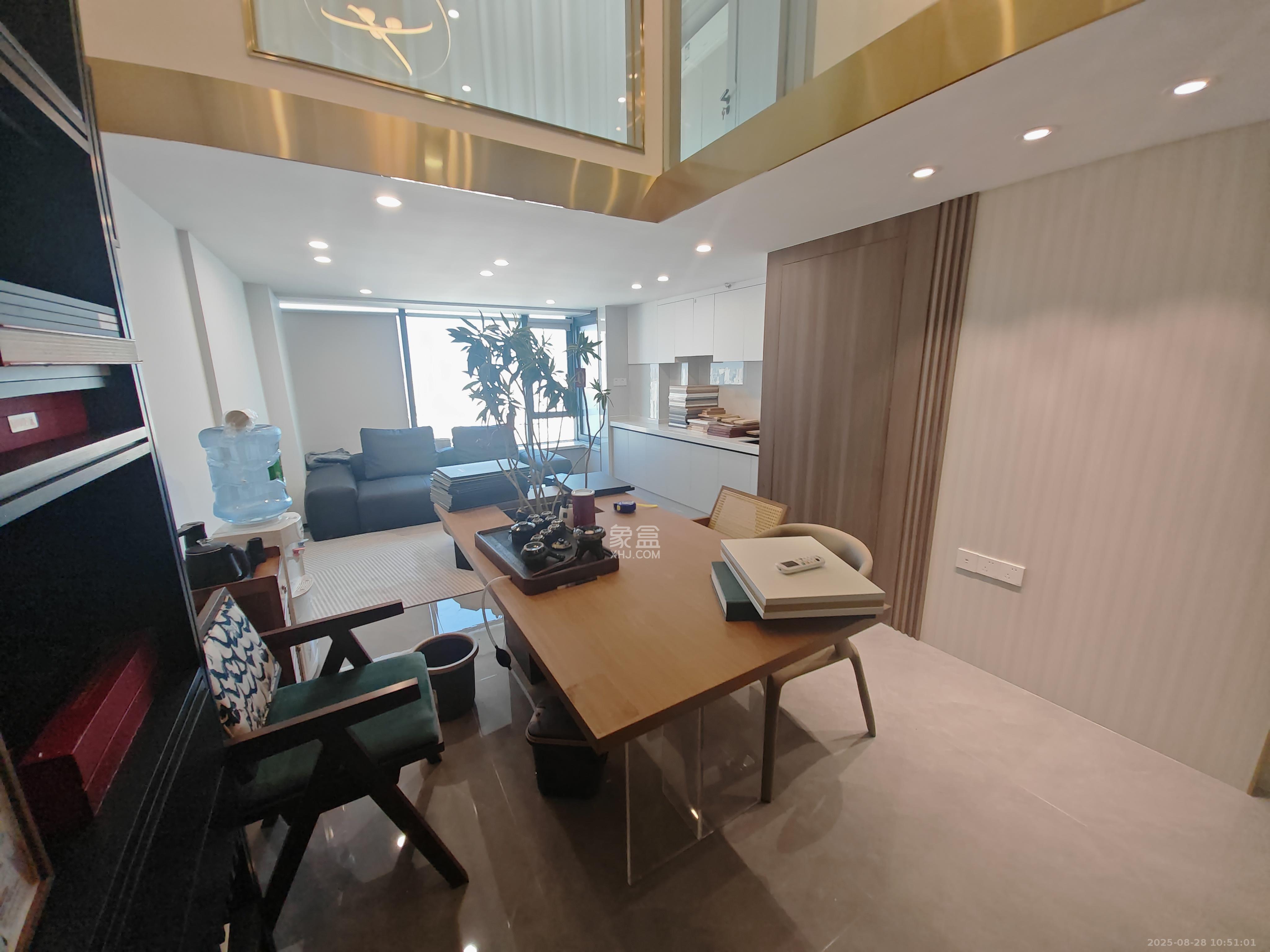 京武浪琴山三期（京武中心）  2室1厅1卫    3200.0元/月室内图