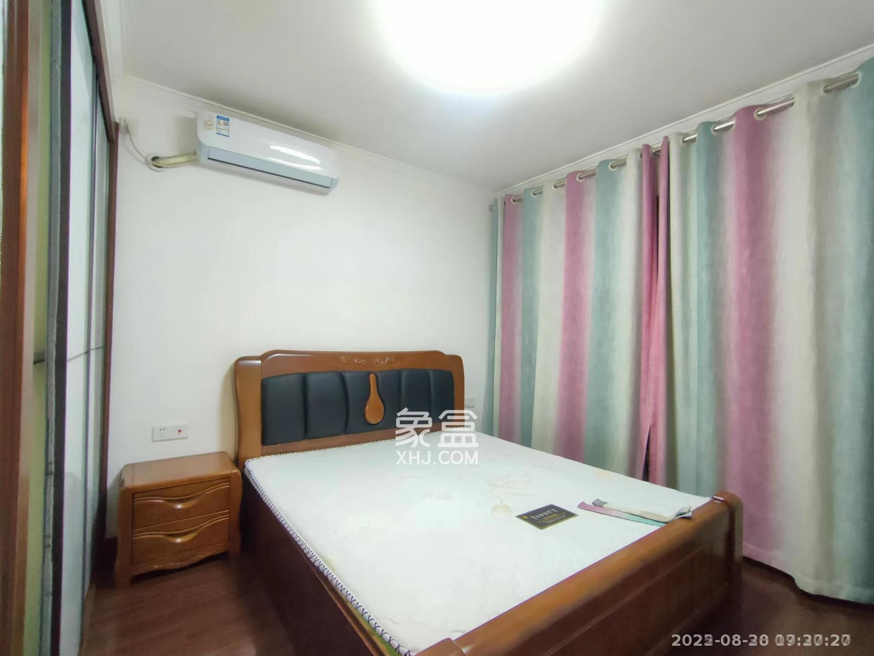 万科里金域滨江  3室2厅1卫    3800.0元/月 万科里金域滨江  3室2厅1卫    3800.0元/月室内图