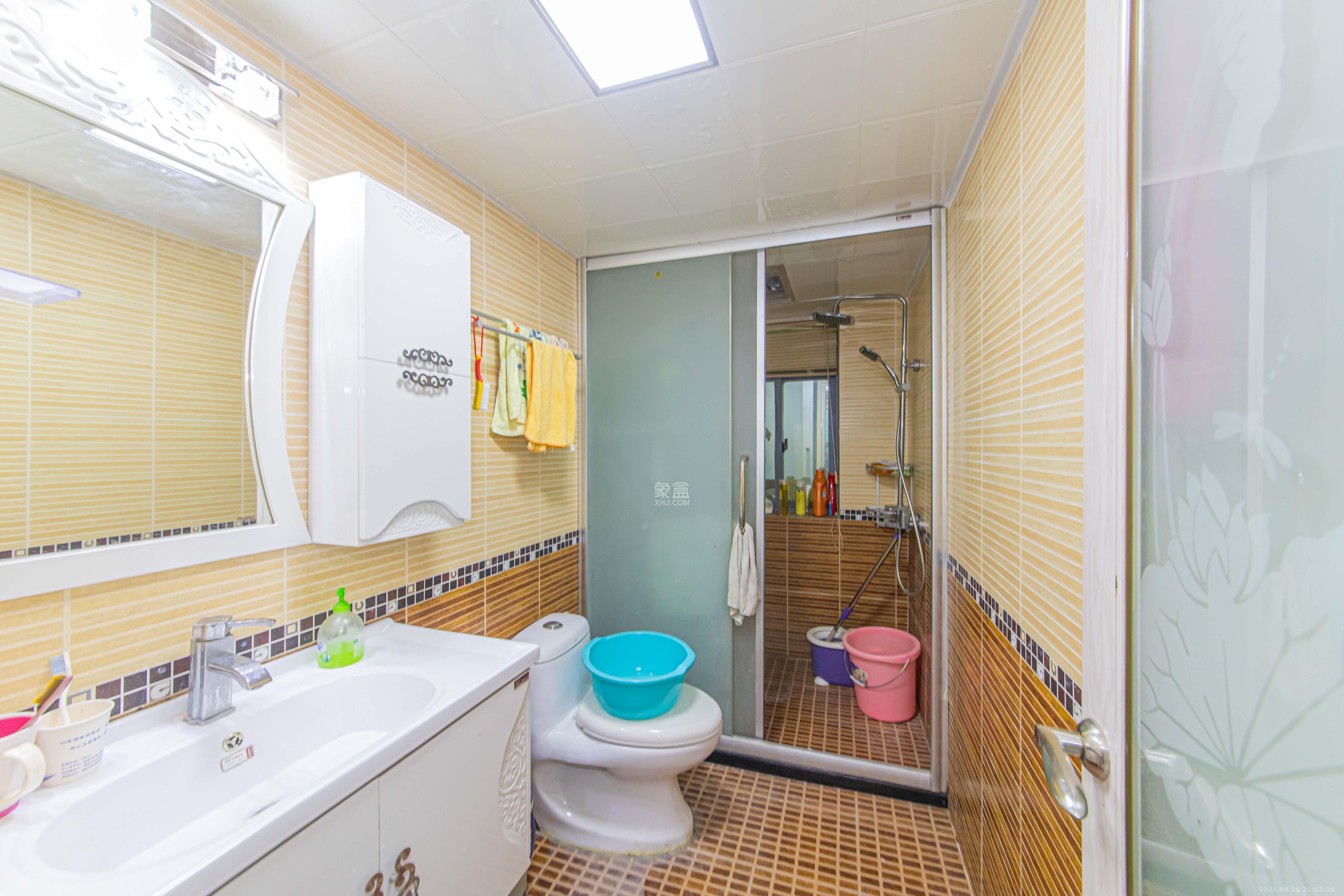 夏威夷碧水春城(碧桂园城市花园)  3室2厅1卫    88.0万 夏威夷碧水春城(碧桂园城市花园)  3室2厅1卫    88.0万卫生间