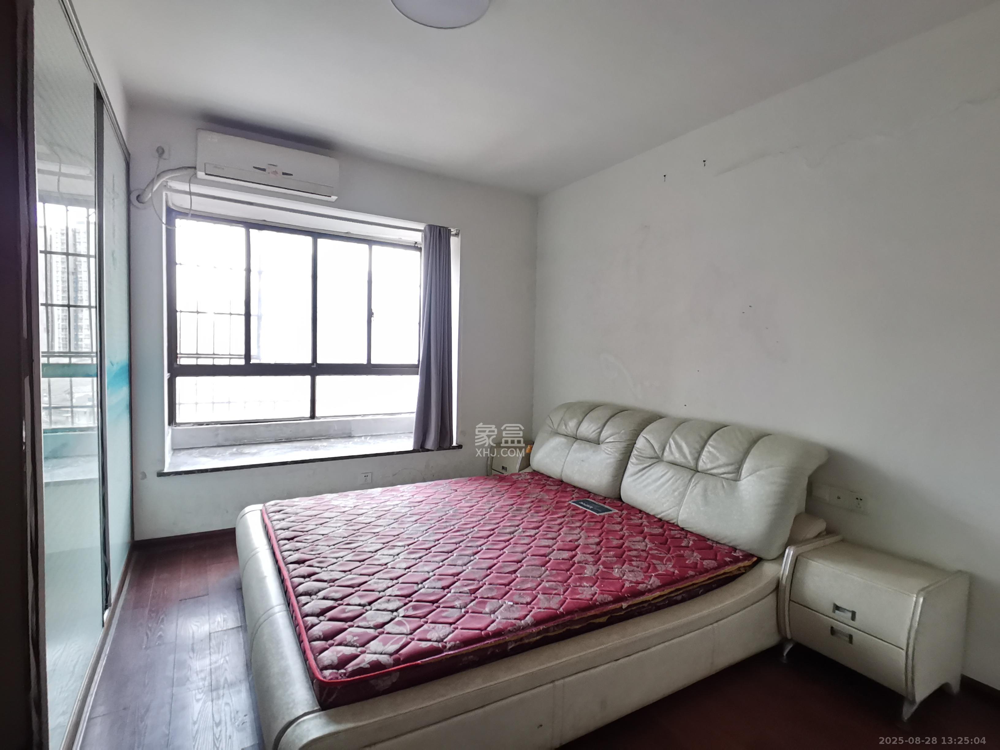 方略潇邦  3室2厅2卫    1700.0元/月室内图