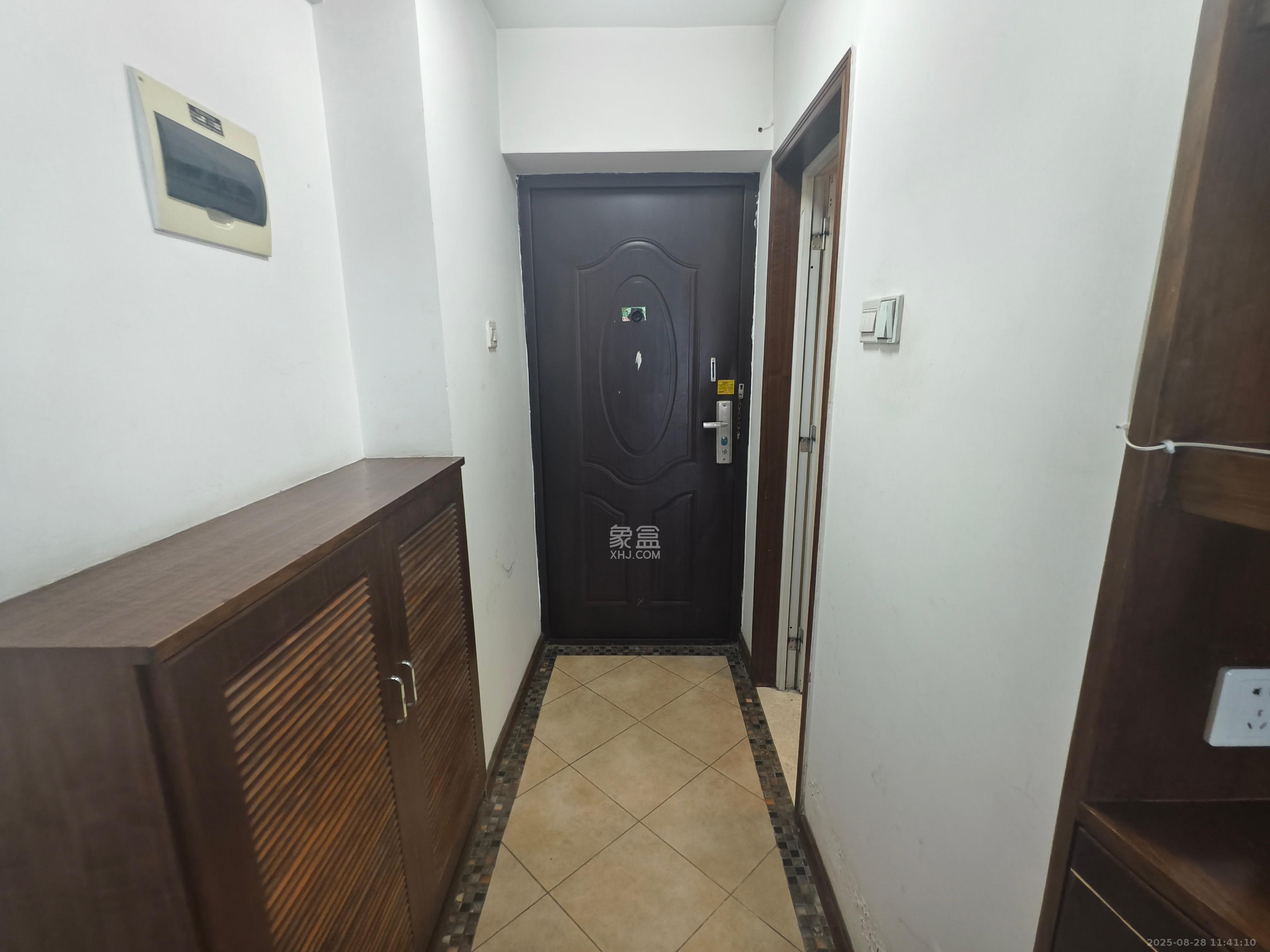 云鼎公馆 1室1厅1卫 1300.0元/月 云鼎公馆 1室1厅1卫 1300.0元/月室内图