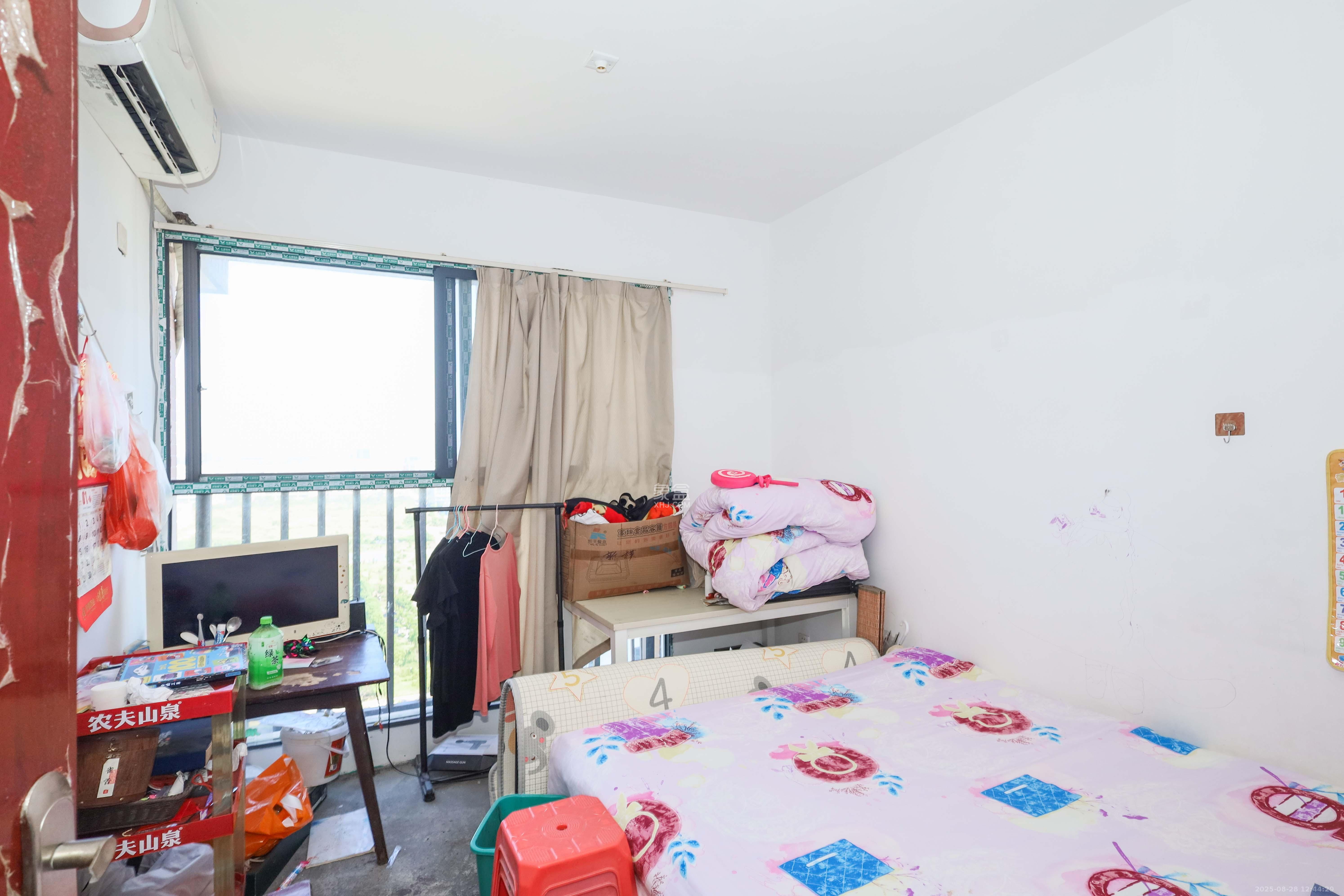 中冶中央公园  4室2厅2卫    151.0万 中冶中央公园  4室2厅2卫    151.0万卧室