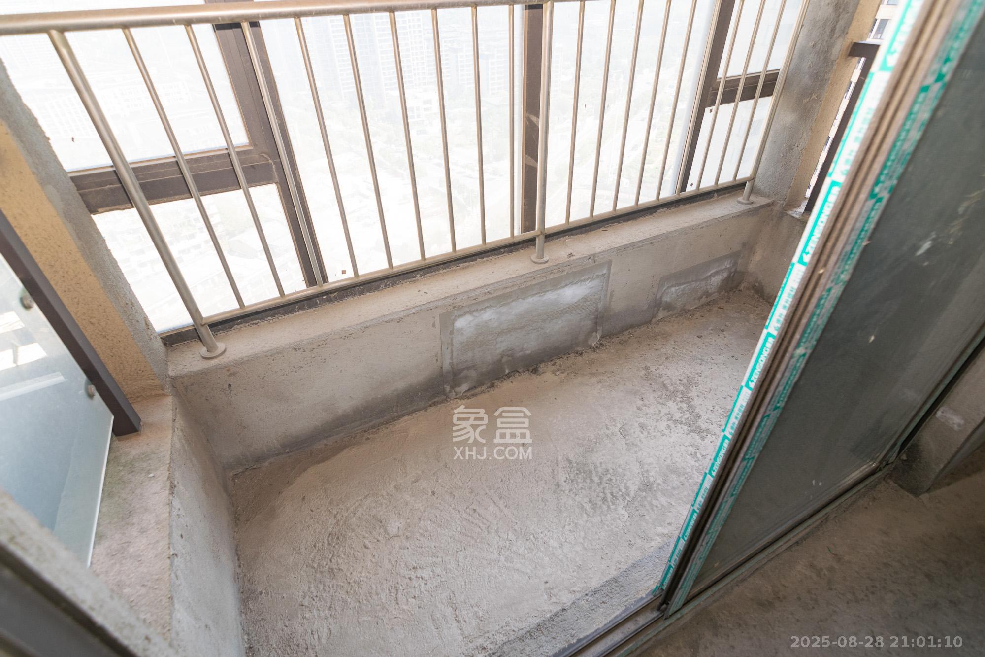 润和山水郡 4室2厅2卫 78.2万 润和山水郡 4室2厅2卫 78.2万阳台