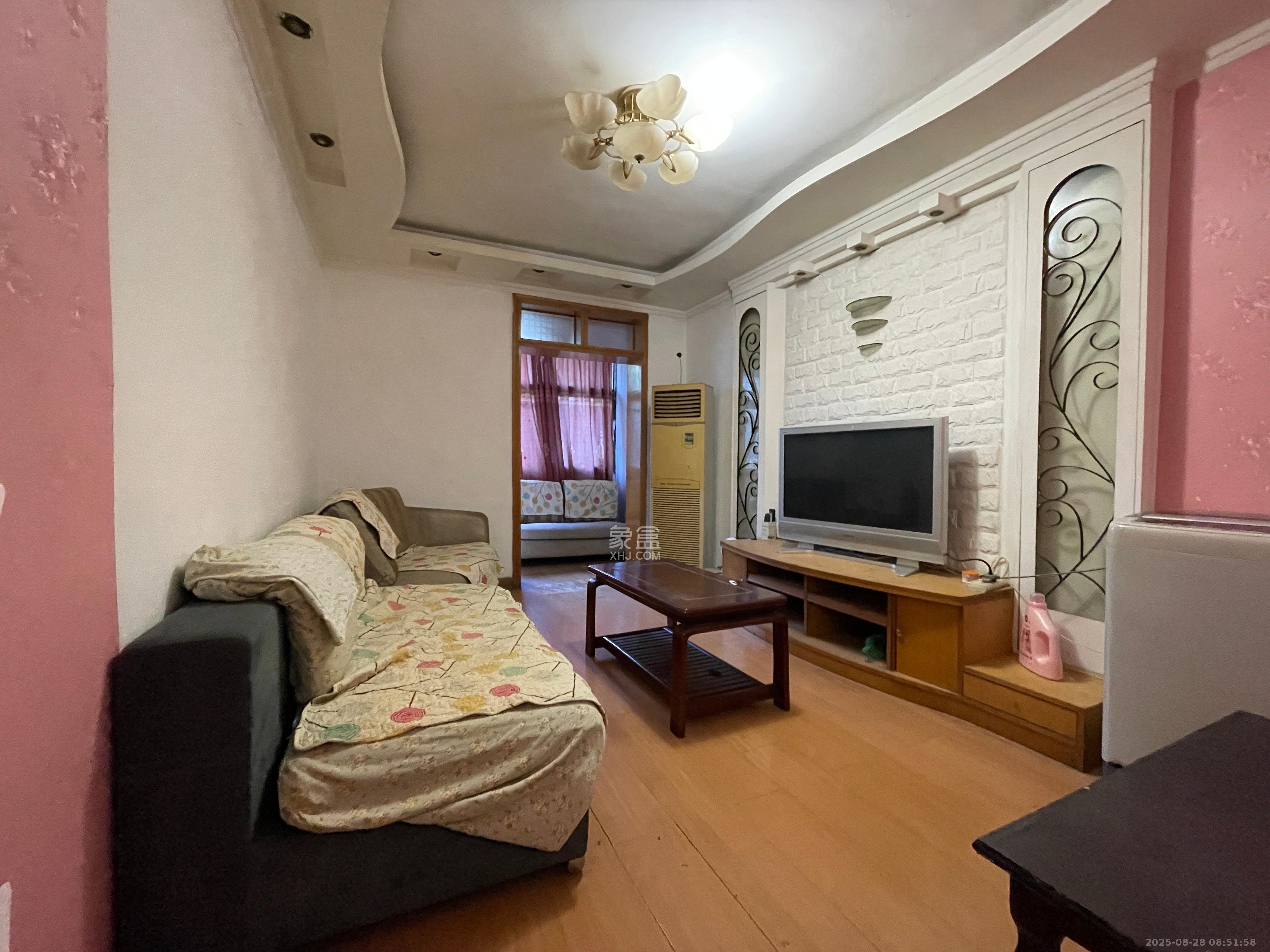 书院路电梯厂宿舍（宝塔山）  2室1厅1卫    1100.0元/月室内图