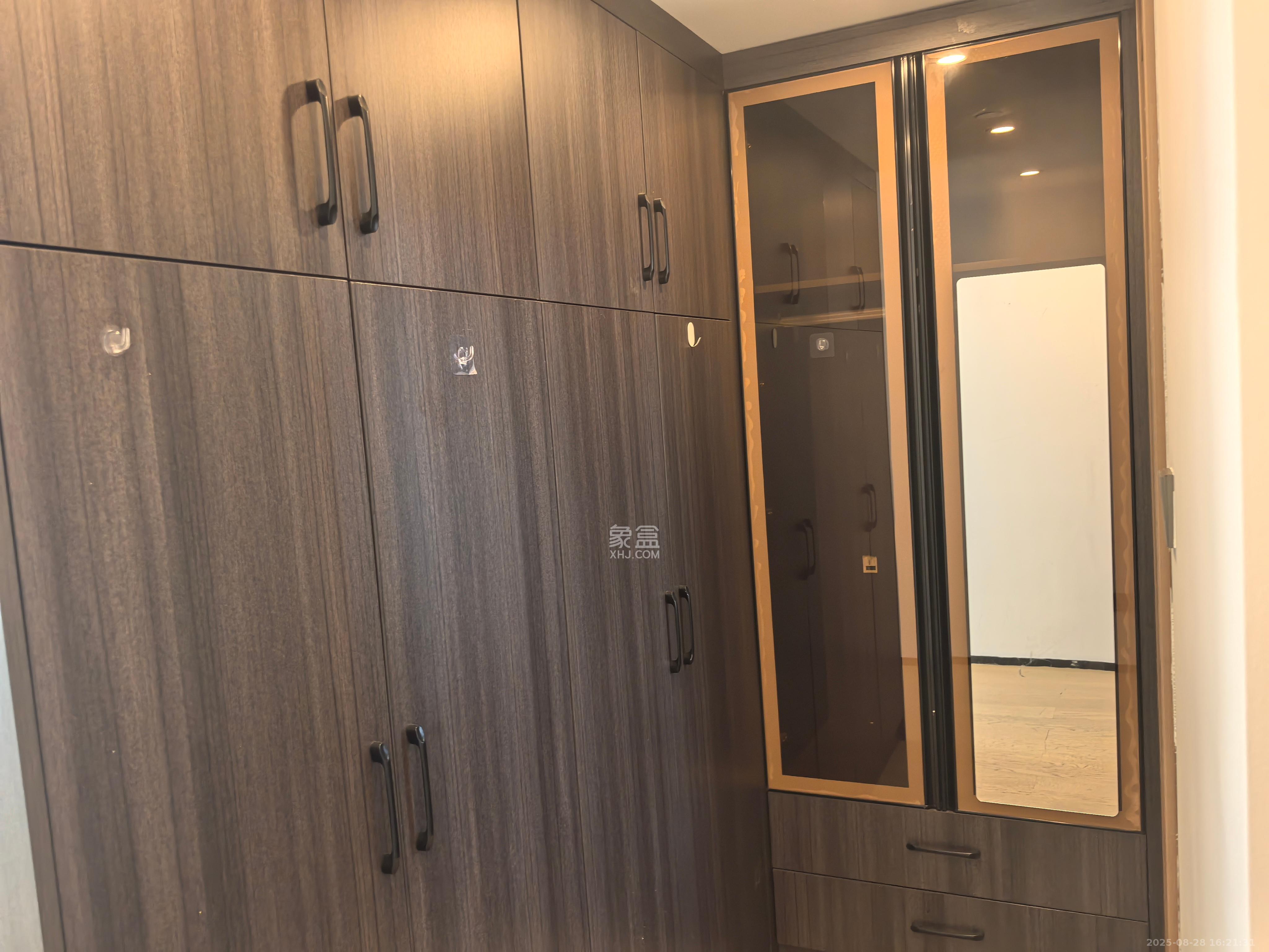 万科里金域国际 4室2厅2卫 4800.0元/月 万科里金域国际 4室2厅2卫 4800.0元/月室内图