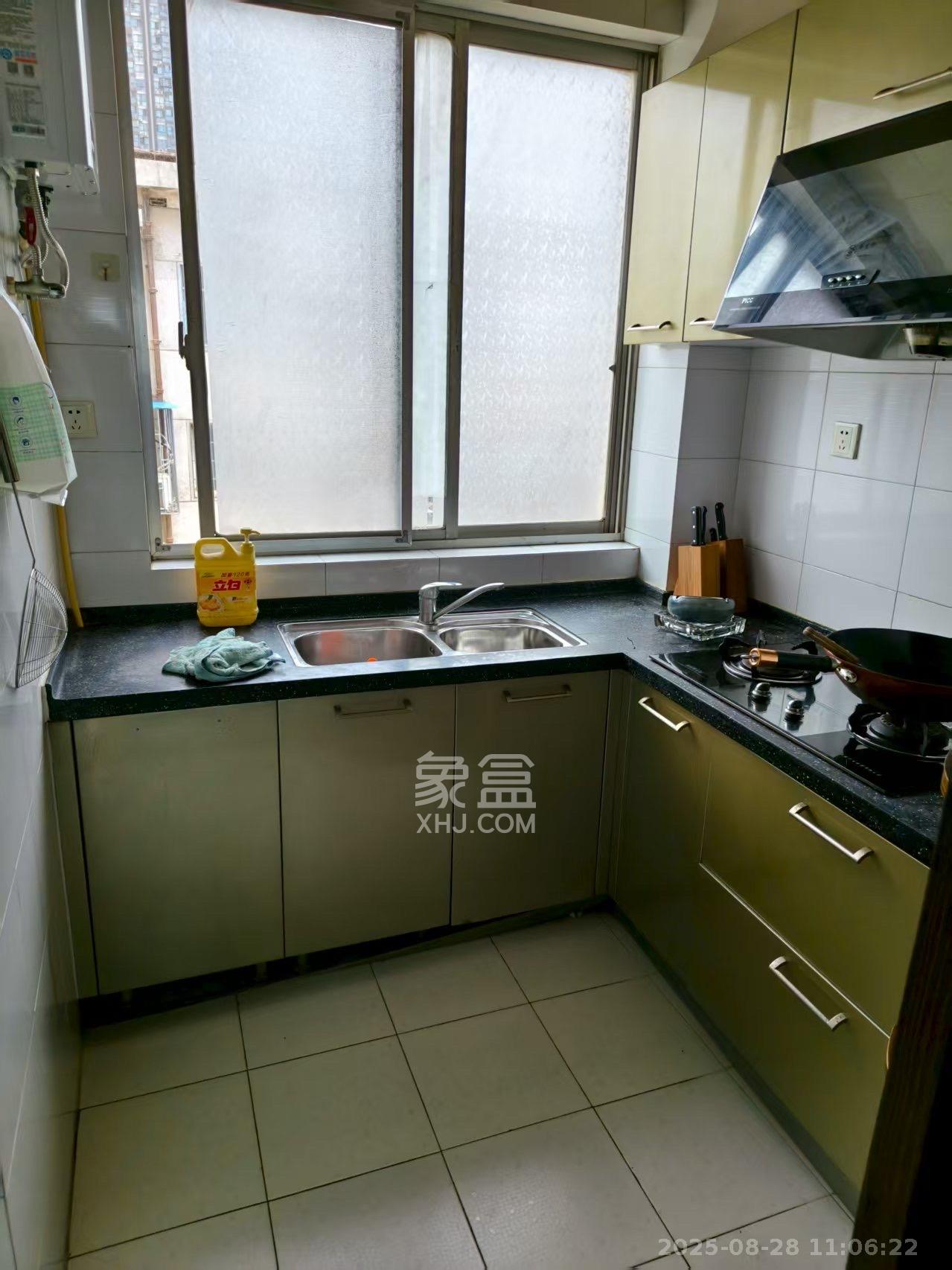 佳园星城  1室0厅0卫    1350.0元/月室内图