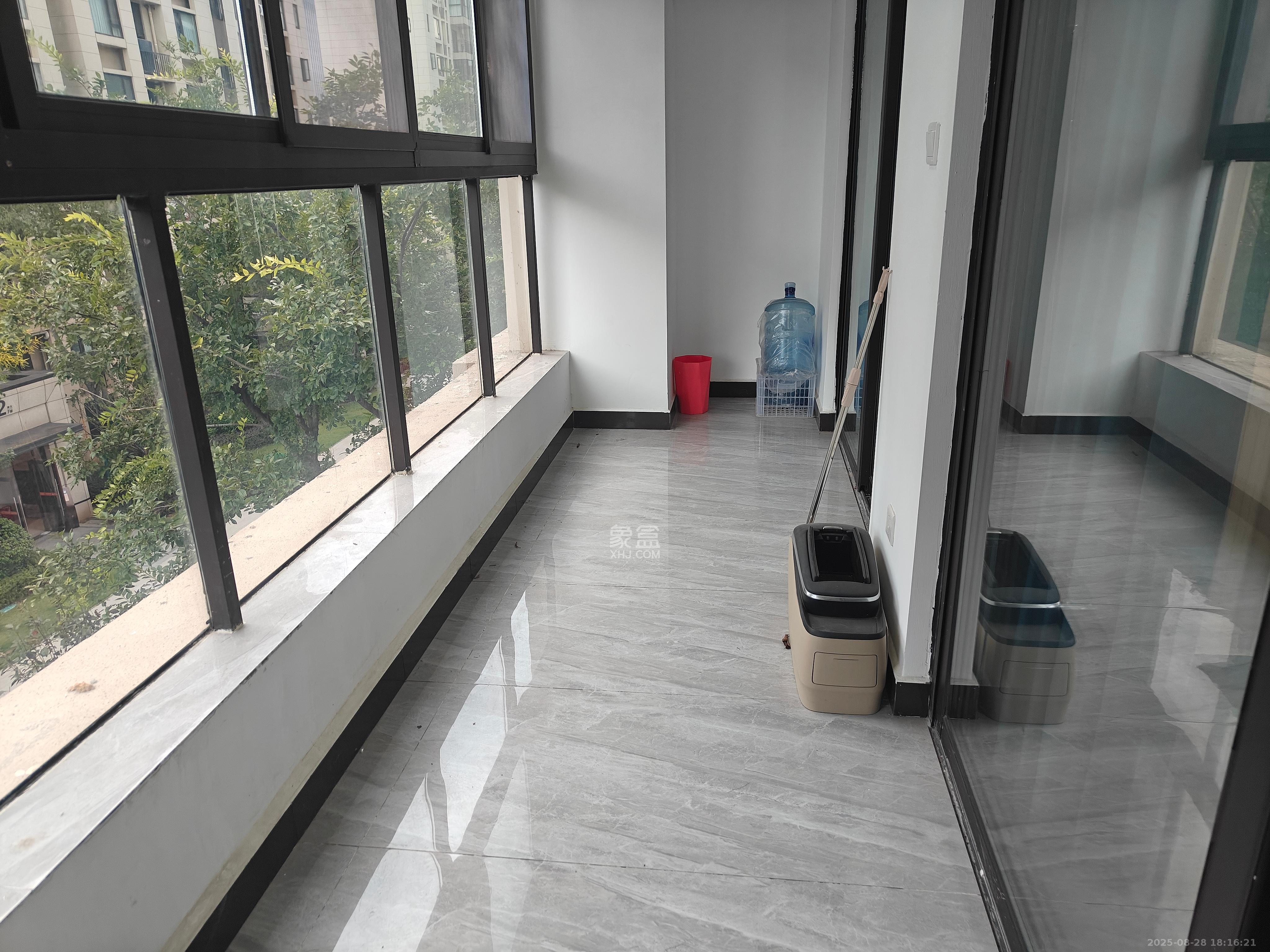 远洋红星天铂一期  1室0厅0卫    2800.0元/月室内图