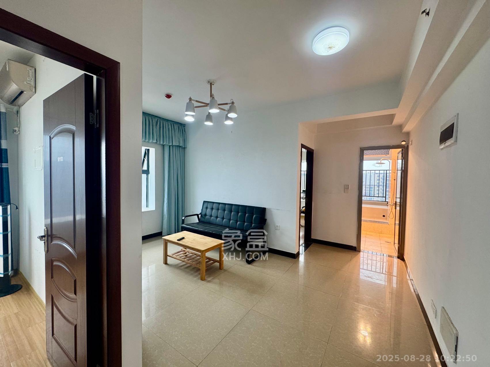 裕天国际商汇中心  2室1厅1卫    1600.0元/月室内图