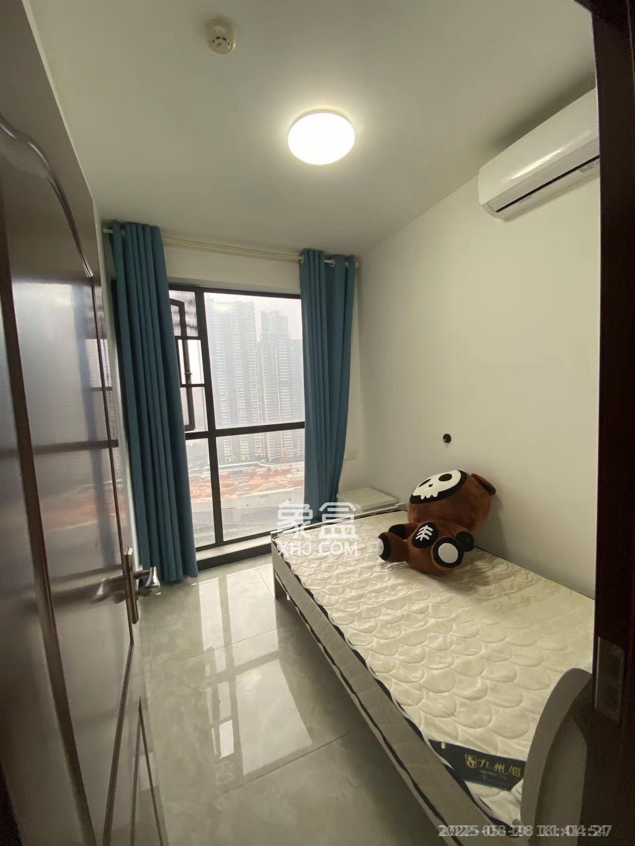 世茂外滩里(世茂铂翠湾三期) 3室2厅1卫 3500.0元/月 世茂外滩里(世茂铂翠湾三期) 3室2厅1卫 3500.0元/月室内图