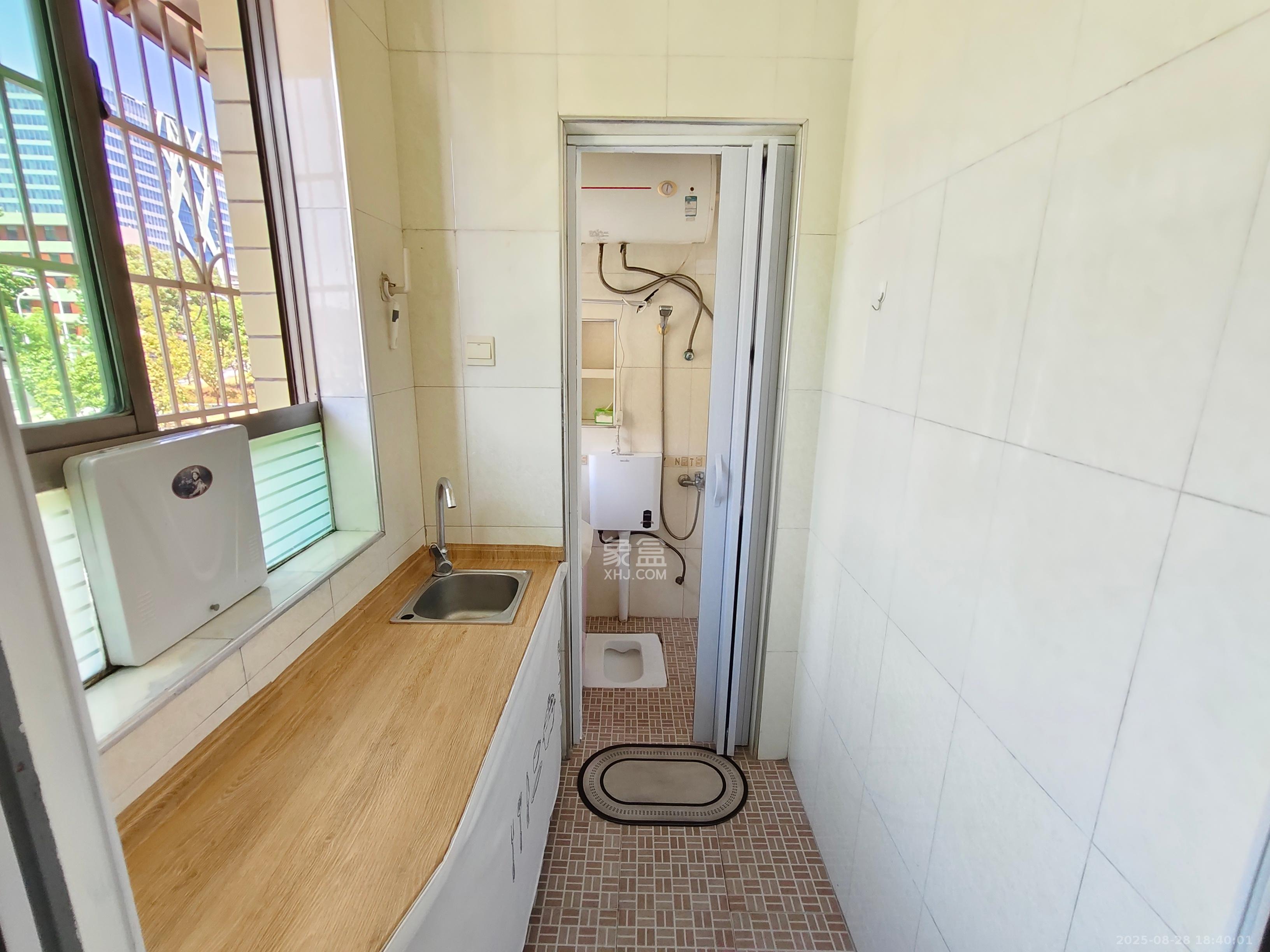 熊家湾安置小区 1室1厅1卫 1350.0元/月 熊家湾安置小区 1室1厅1卫 1350.0元/月室内图