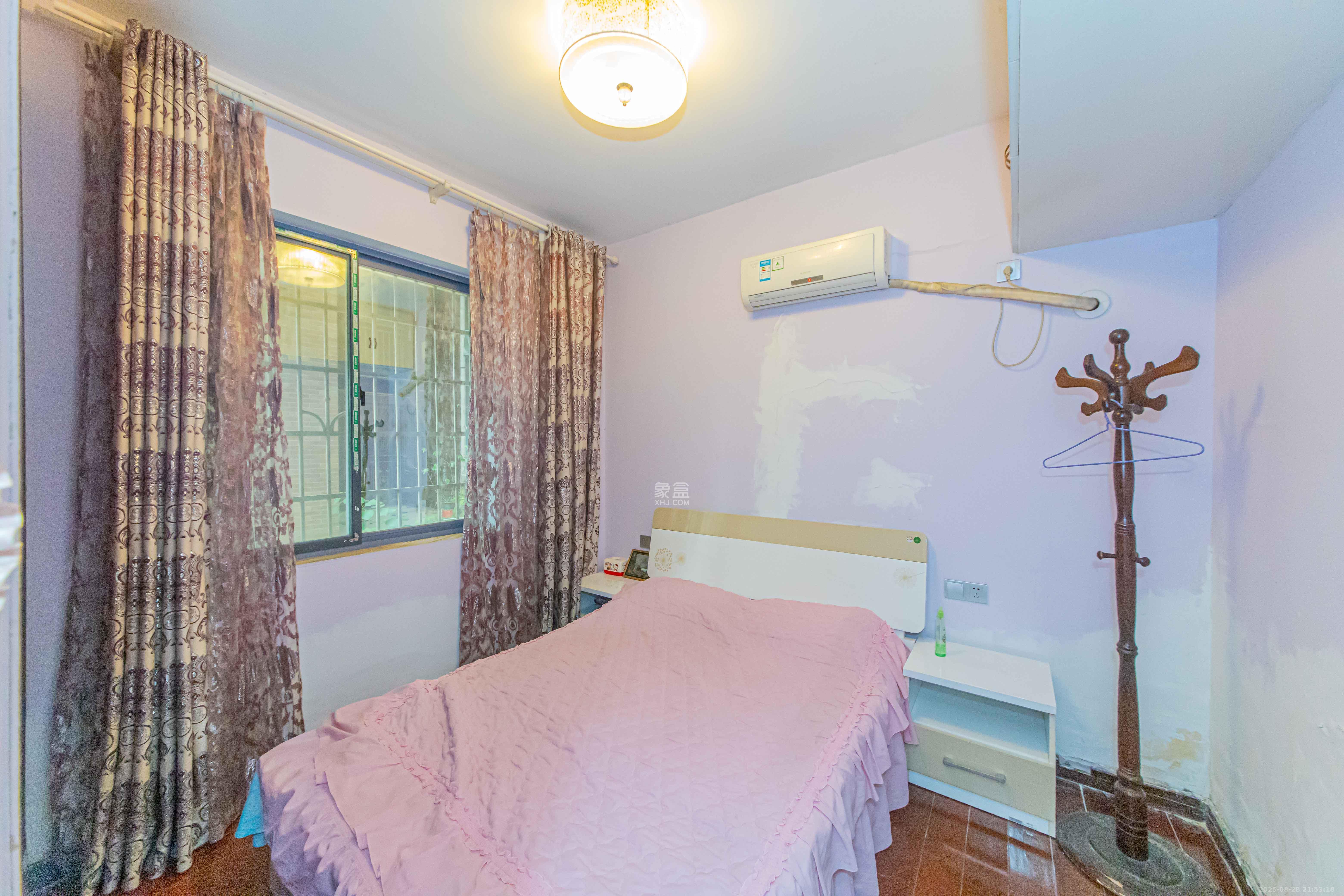 夏威夷碧水春城(碧桂园城市花园)  3室2厅1卫    88.0万 夏威夷碧水春城(碧桂园城市花园)  3室2厅1卫    88.0万卧室