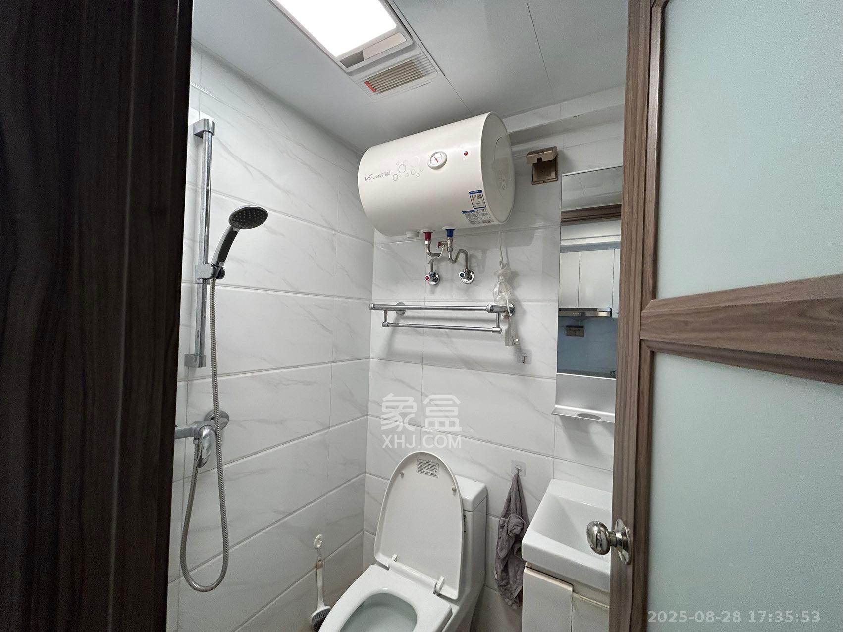 碧桂园城市之光  1室0厅0卫    1400.0元/月 碧桂园城市之光  1室0厅0卫    1400.0元/月室内图