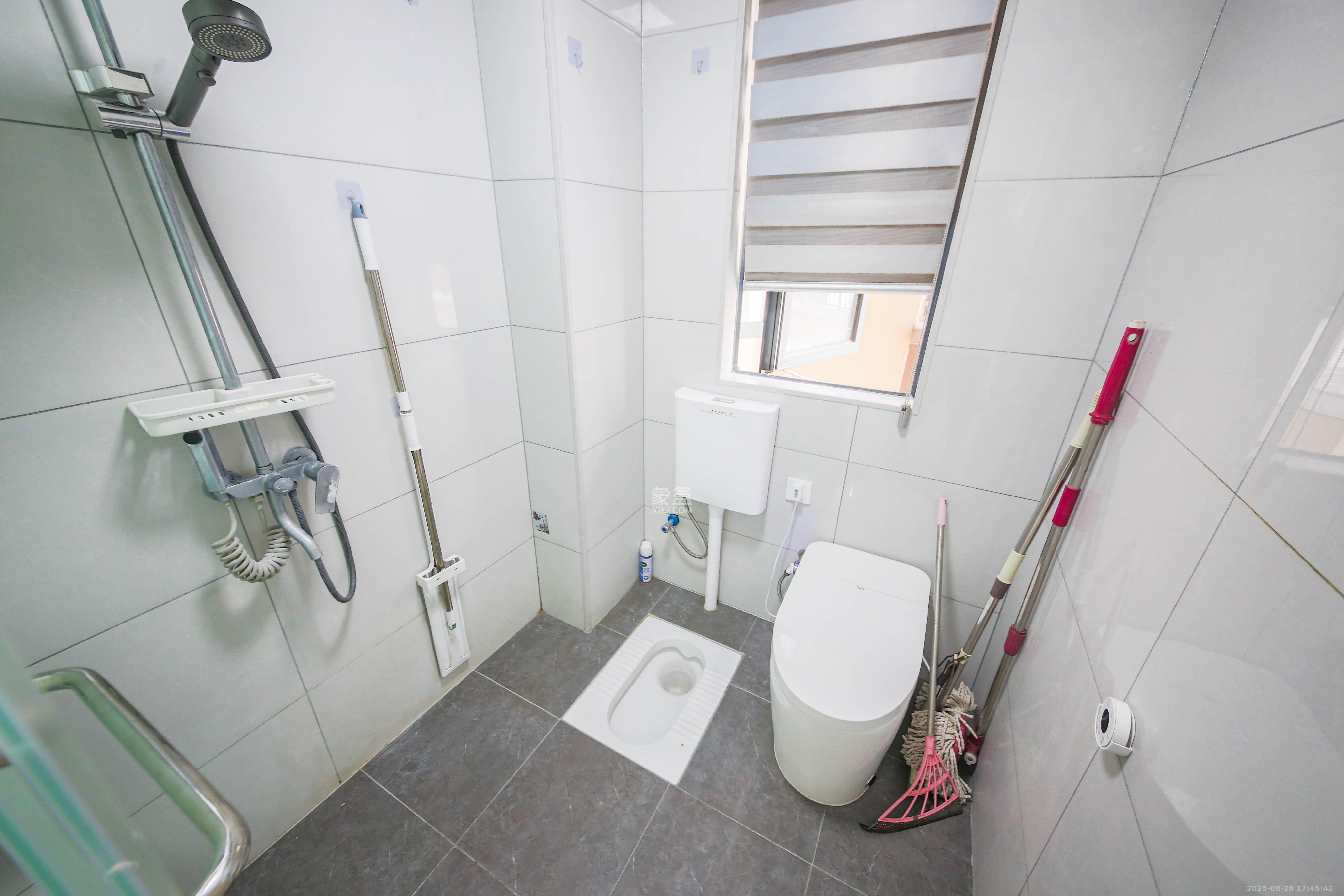 中建钰和城  3室2厅1卫    158.0万 中建钰和城  3室2厅1卫    158.0万卫生间