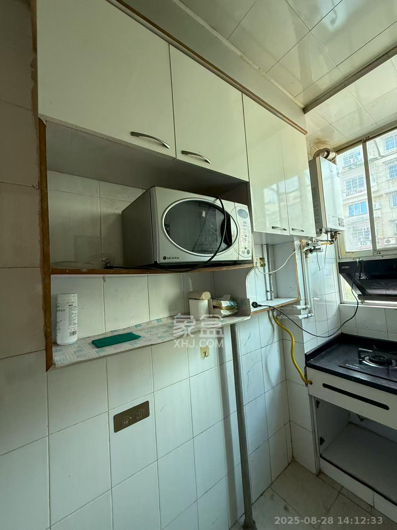 湖开小区(湖南开关厂宿舍)/南大桥社区 2室1厅1卫 1100.0元/月 湖开小区(湖南开关厂宿舍)/南大桥社区 2室1厅1卫 1100.0元/月室内图