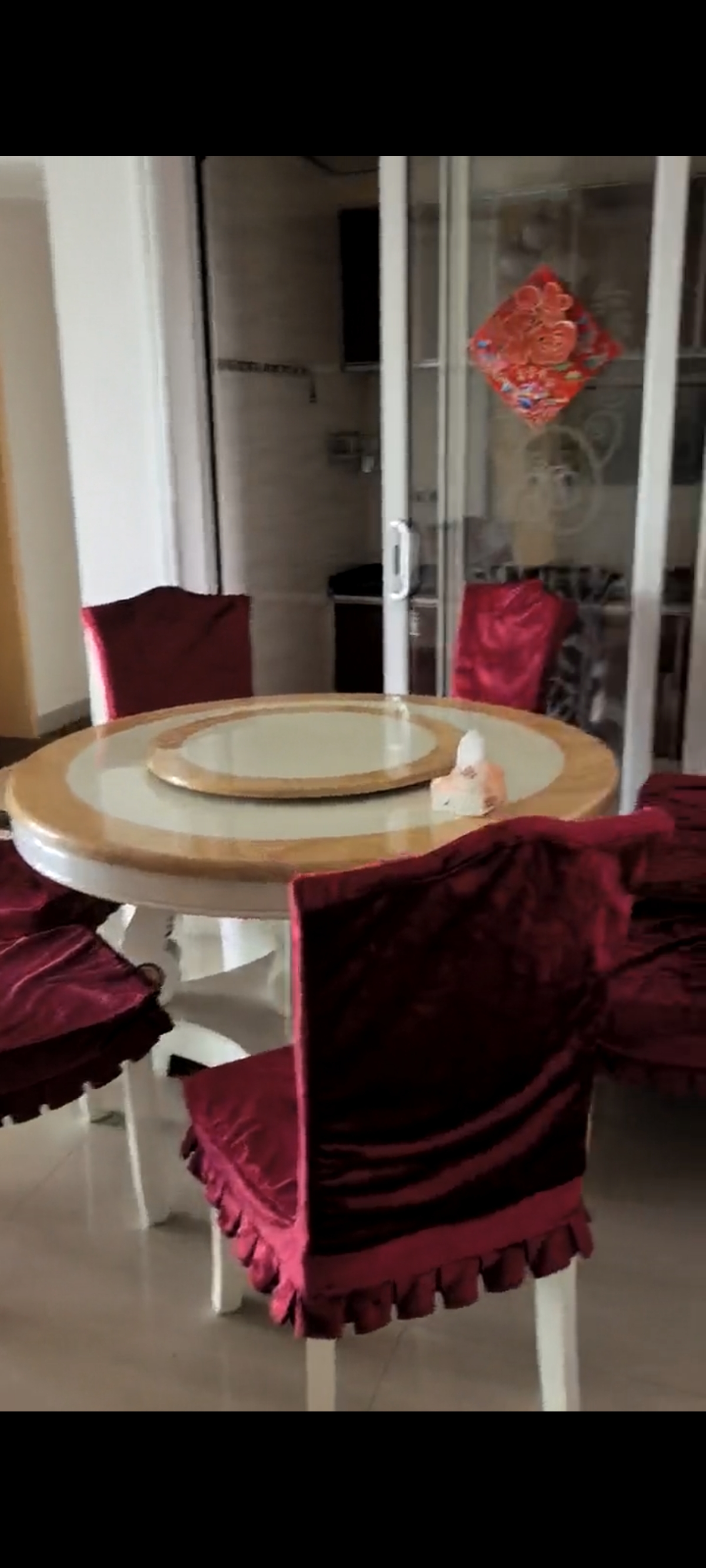 新家名居 3室1厅2卫 1800.0元/月 新家名居 3室1厅2卫 1800.0元/月室内图