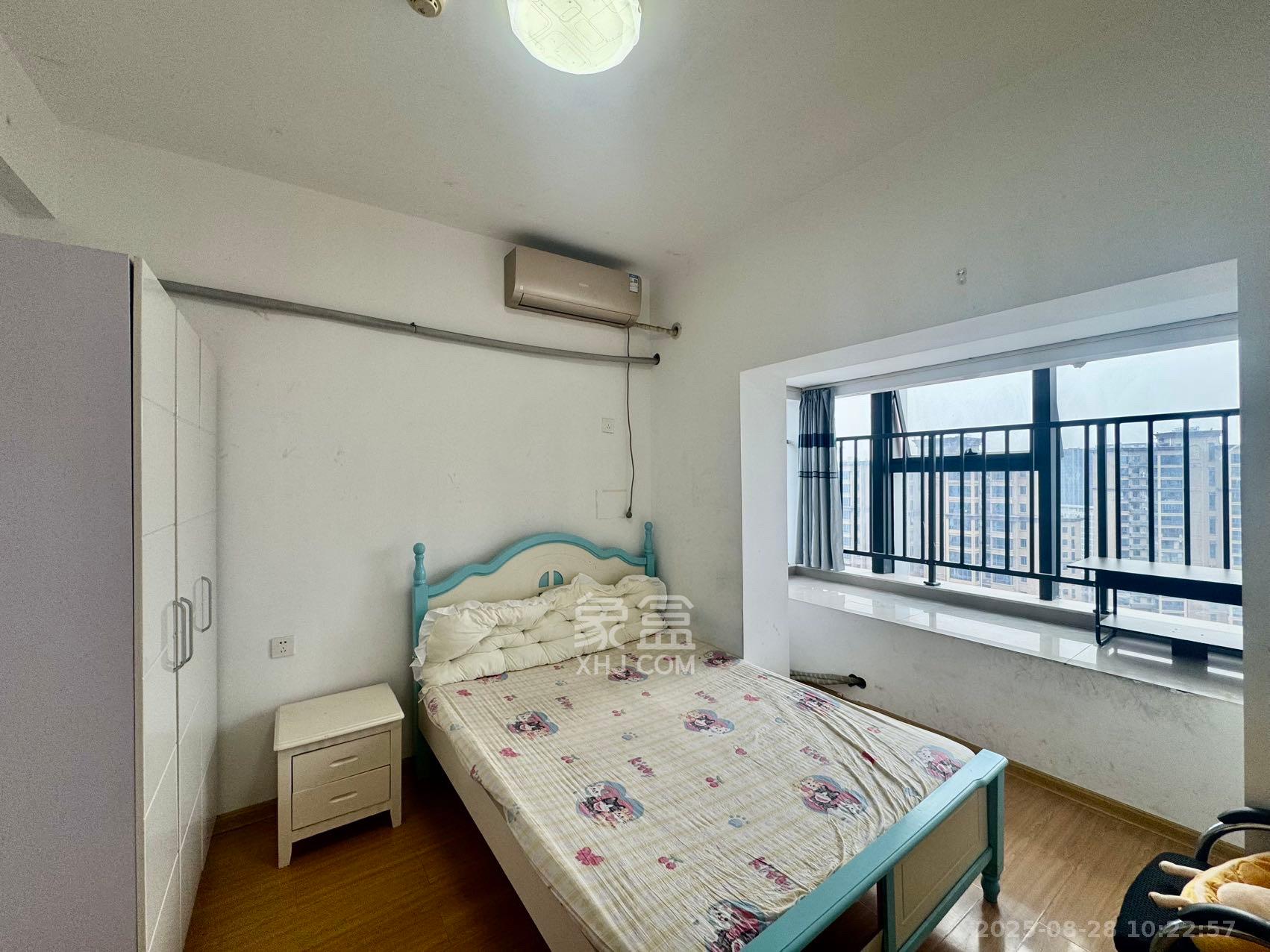 裕天国际商汇中心  2室1厅1卫    1600.0元/月室内图