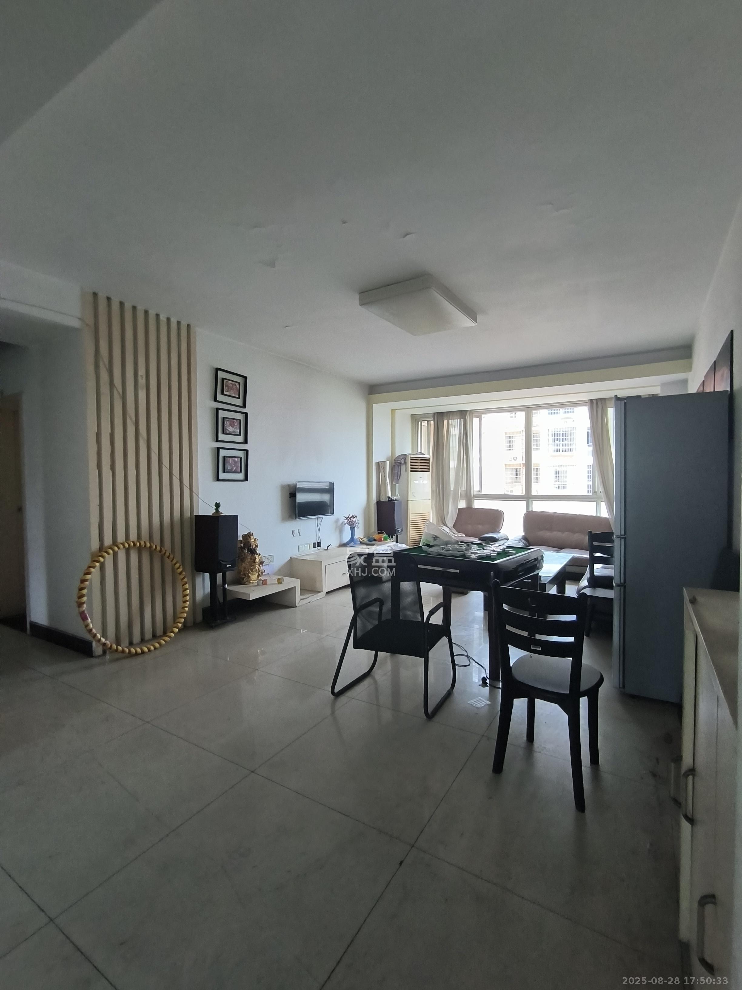 阳光丽景 3室2厅2卫 1800.0元/月 阳光丽景 3室2厅2卫 1800.0元/月室内图