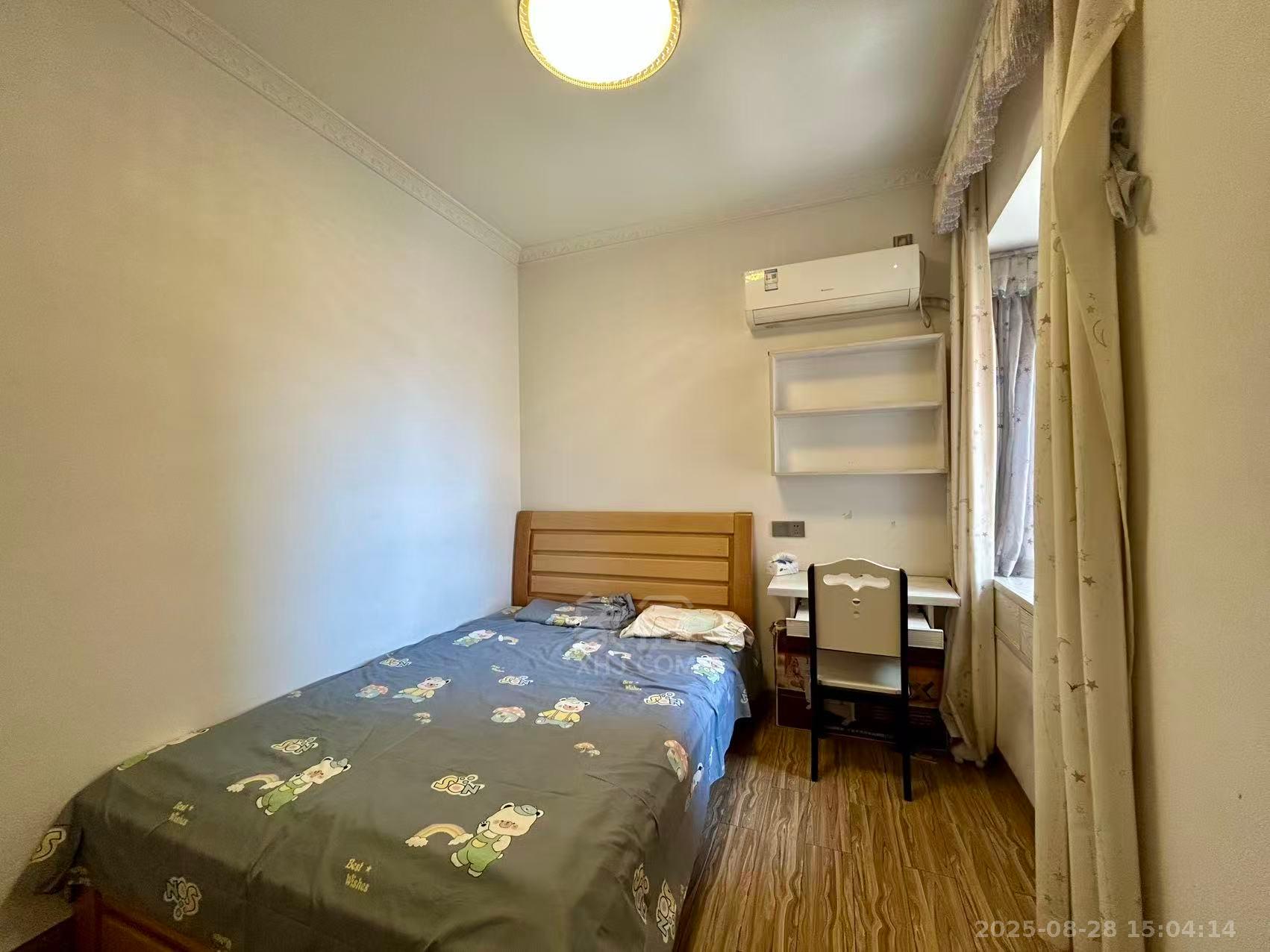 慧谷阳光  3室2厅2卫    2100.0元/月室内图