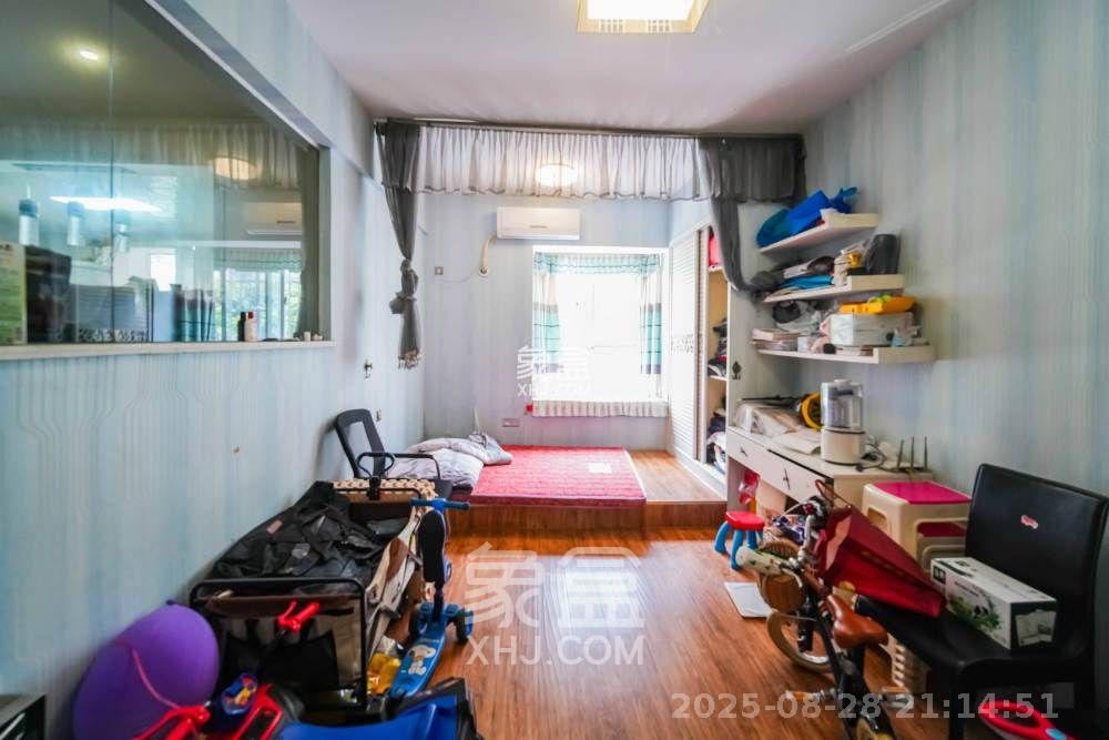 城市山水豪园（山水城市风景）  3室2厅2卫    3200.0元/月室内图