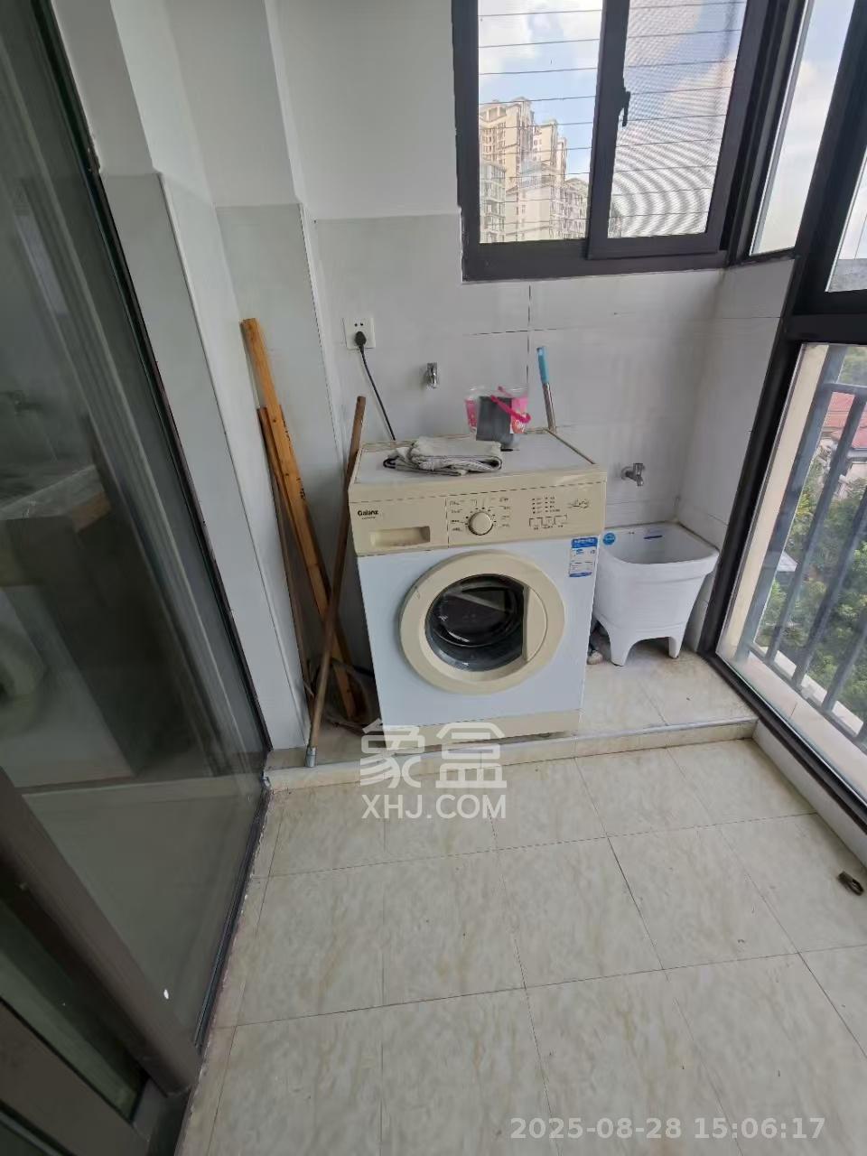 佳兆业水岸新都  4室2厅2卫    1800.0元/月室内图