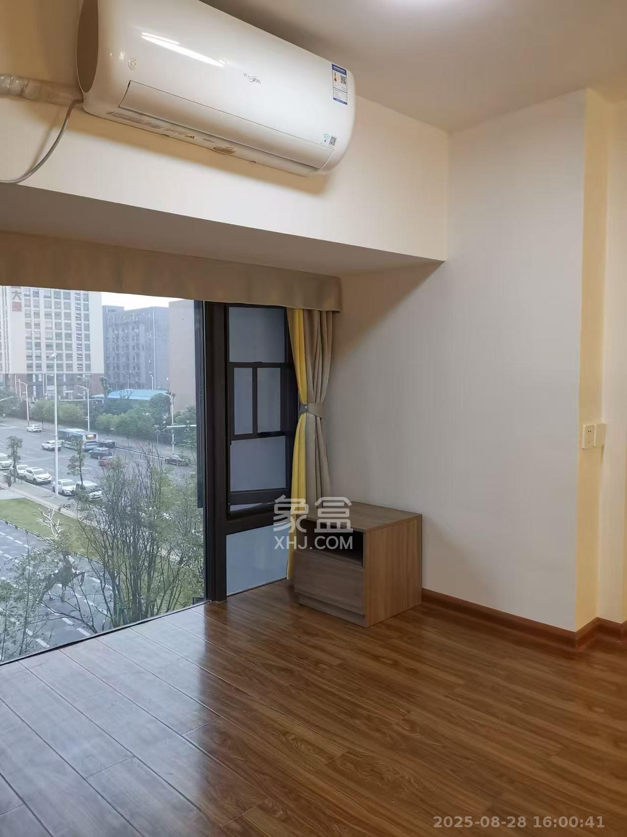 龙湖湘江星座（祺鑫星座公寓）  2室1厅1卫    2000.0元/月室内图