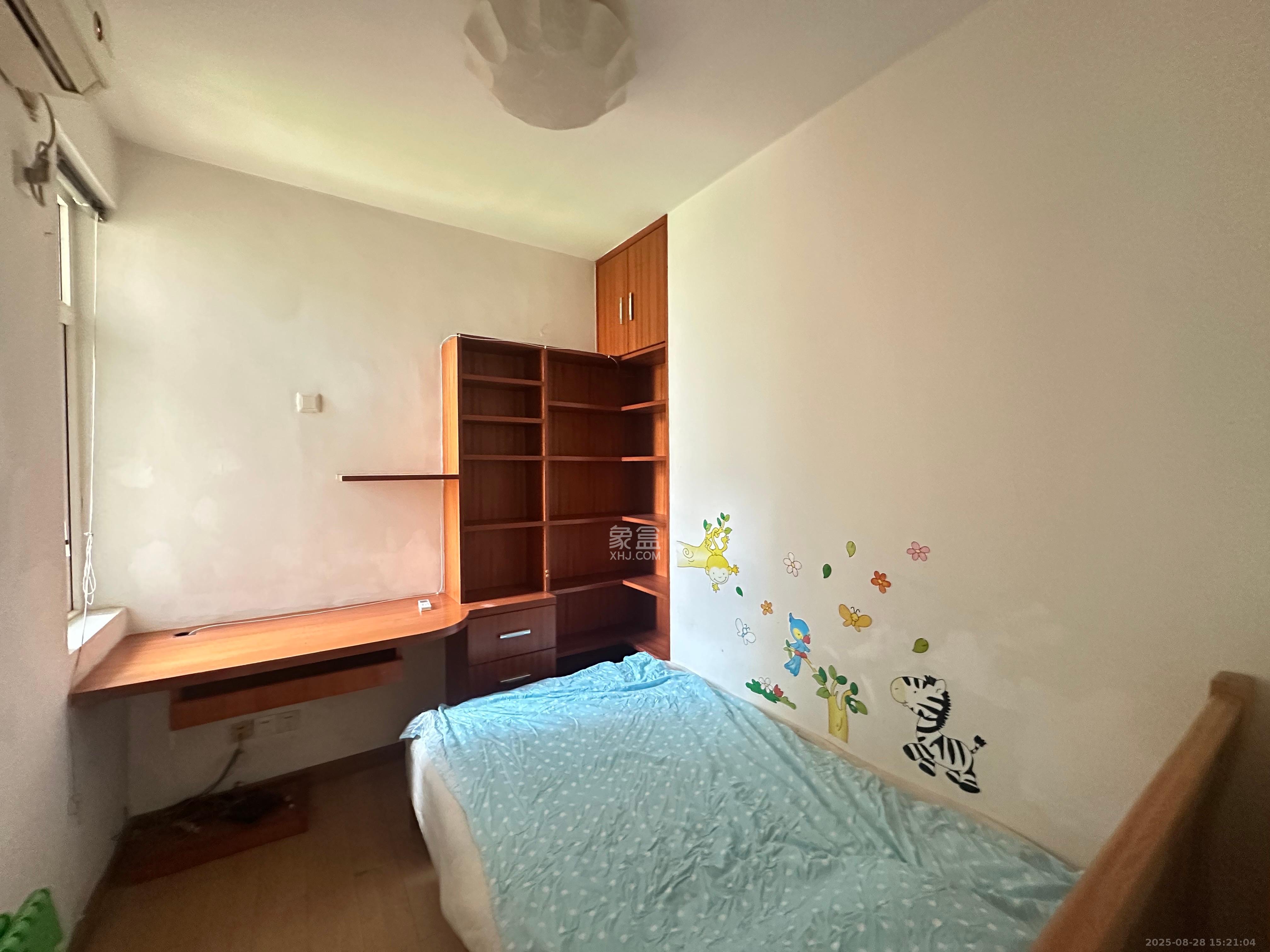 鄱阳小区  3室2厅1卫    1550.0元/月室内图