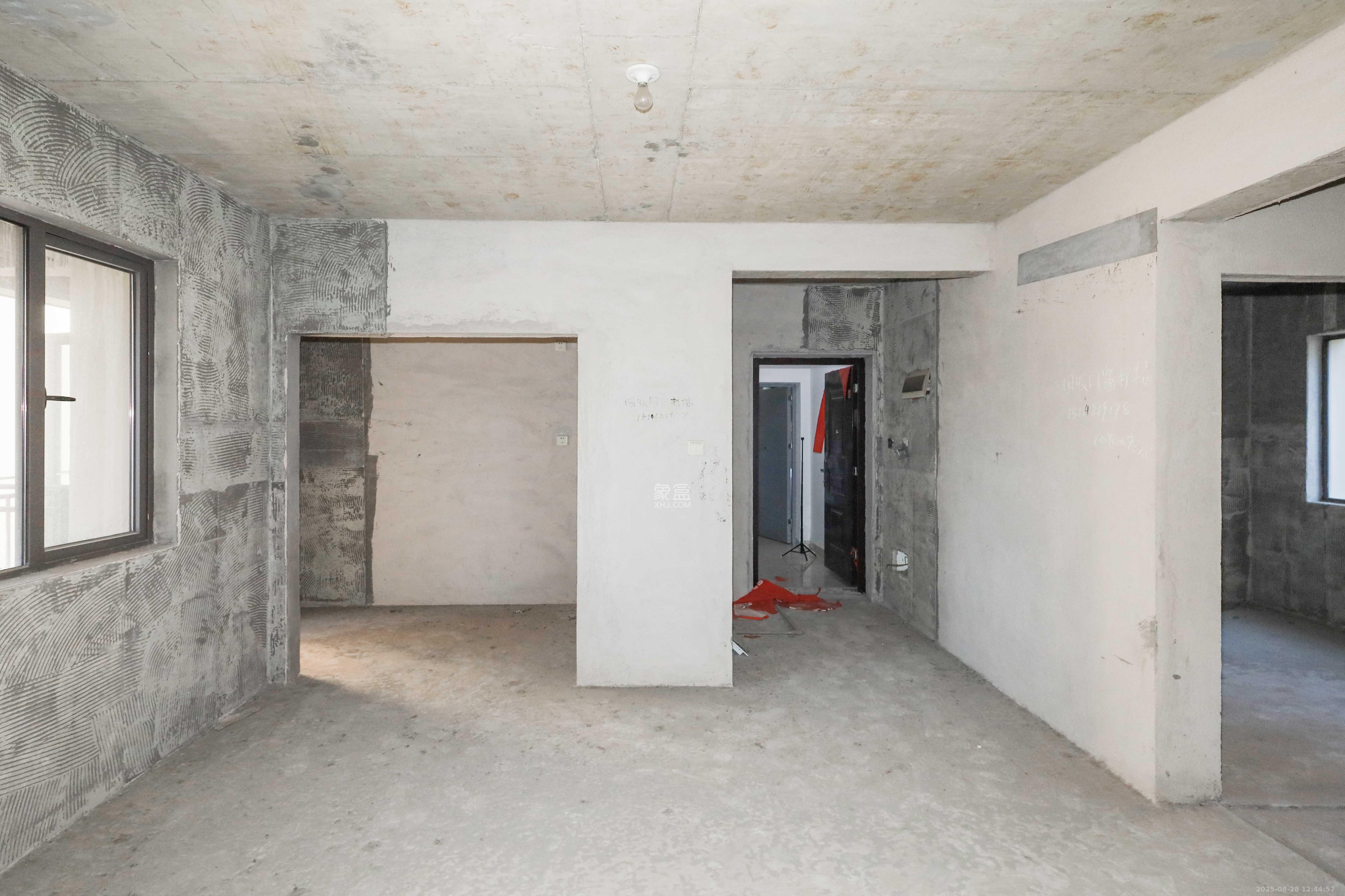 梅溪湖合能璞丽  3室2厅2卫    130.0万 梅溪湖合能璞丽  3室2厅2卫    130.0万客厅