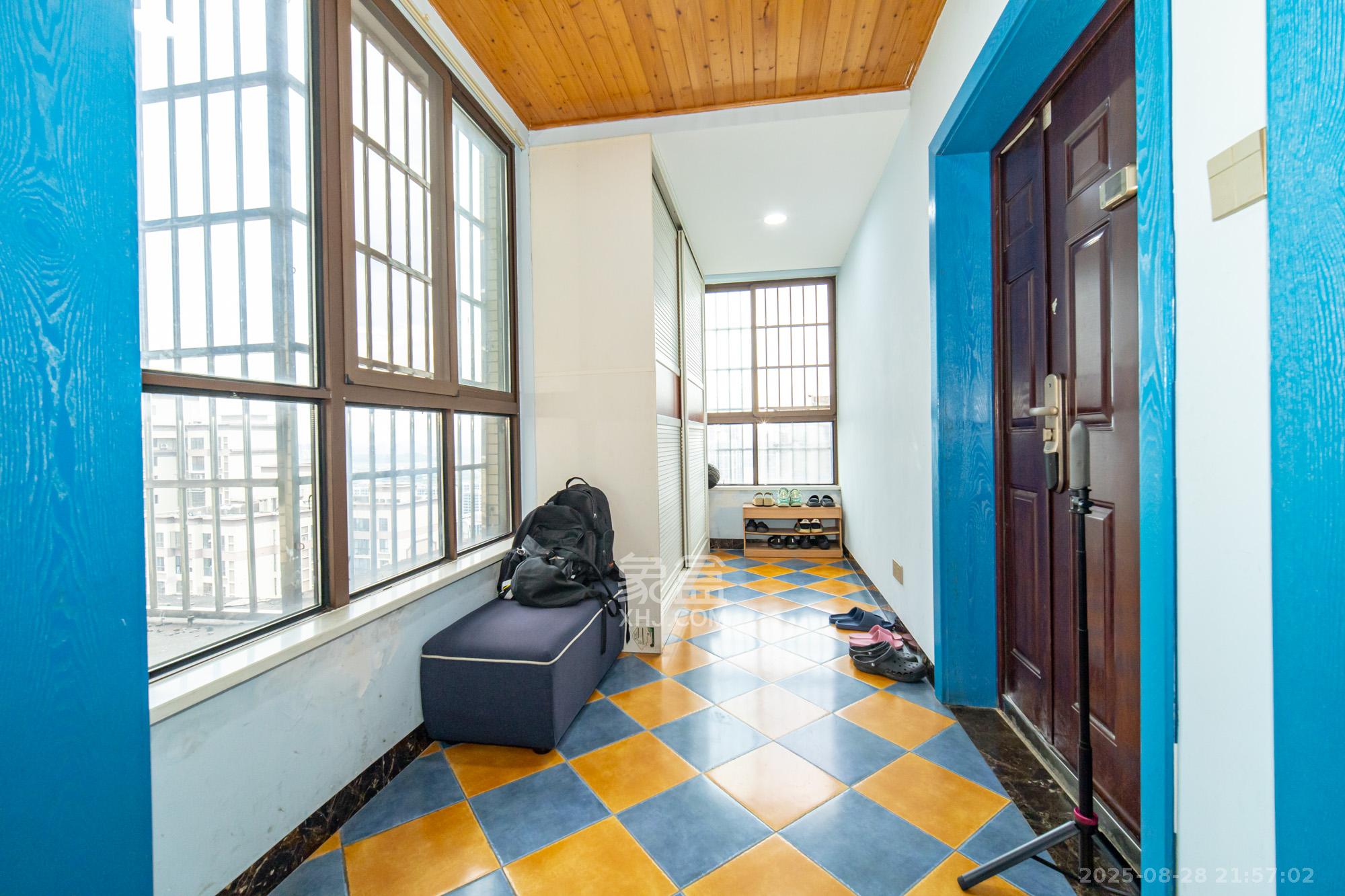 湖湾世景  5室2厅2卫    129.0万 湖湾世景  5室2厅2卫    129.0万其他