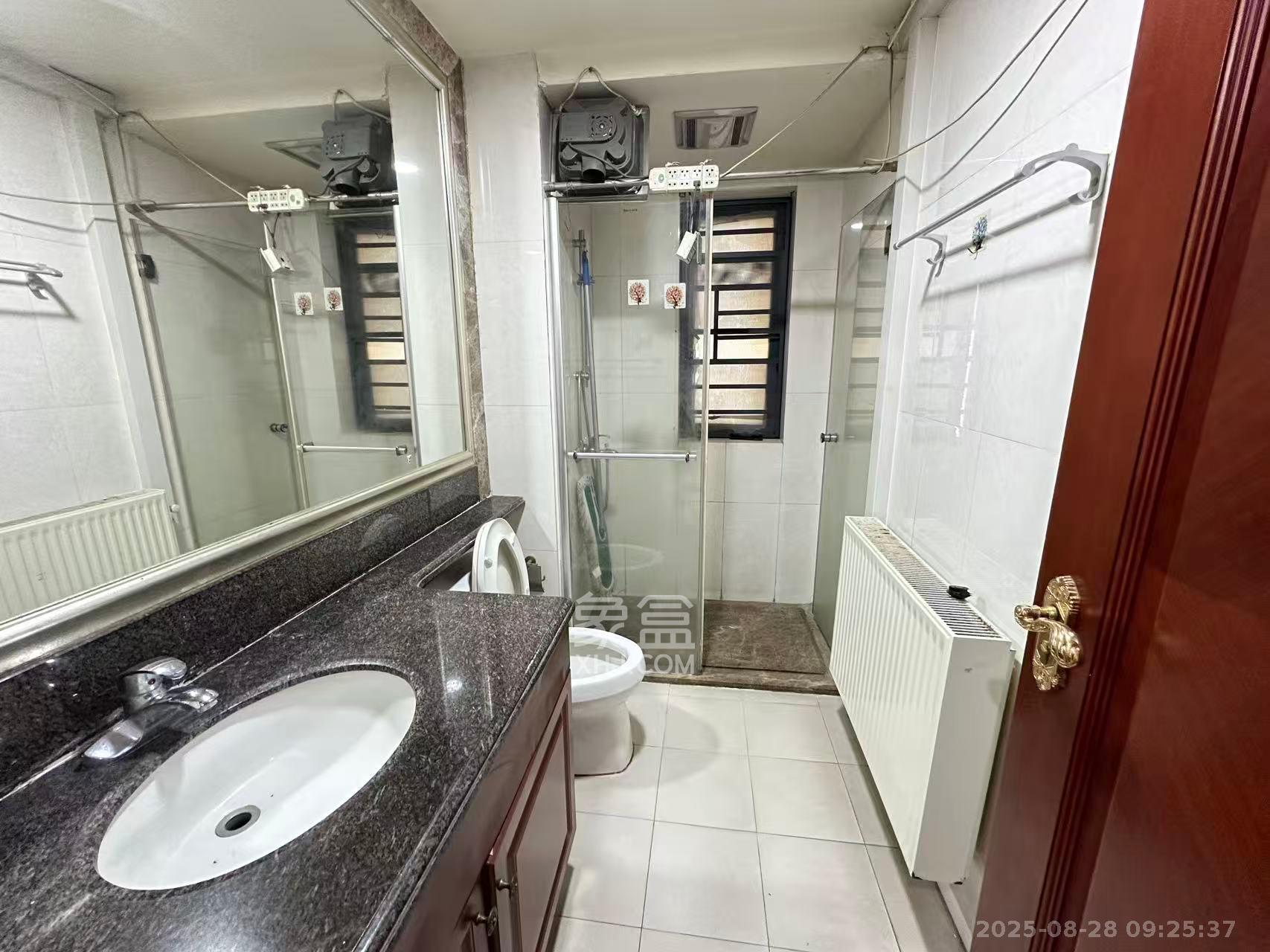 恒大绿洲 3室2厅2卫 2700.0元/月 恒大绿洲 3室2厅2卫 2700.0元/月室内图