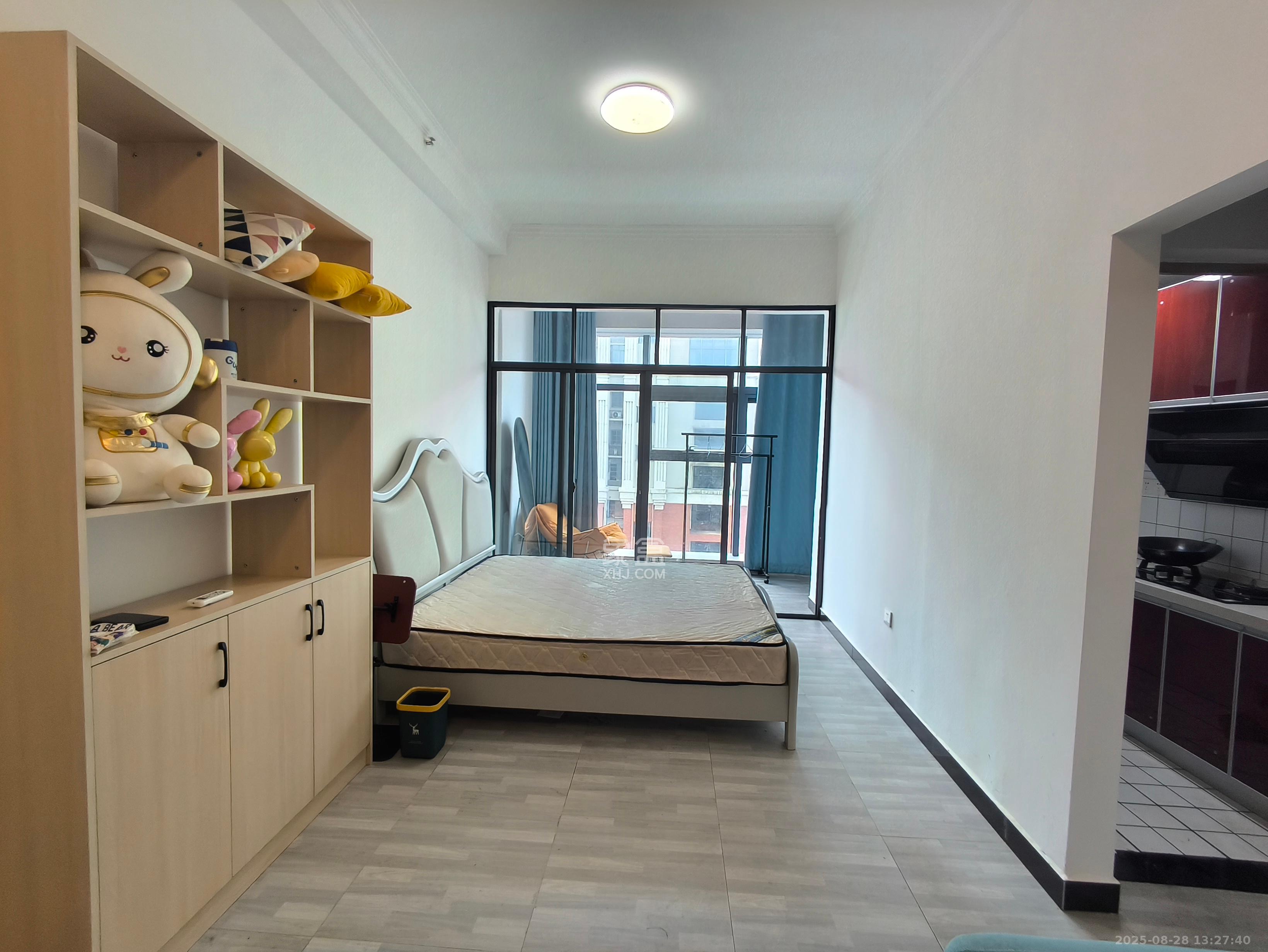 辉宏橄榄城  1室1厅1卫    1600.0元/月 辉宏橄榄城  1室1厅1卫    1600.0元/月