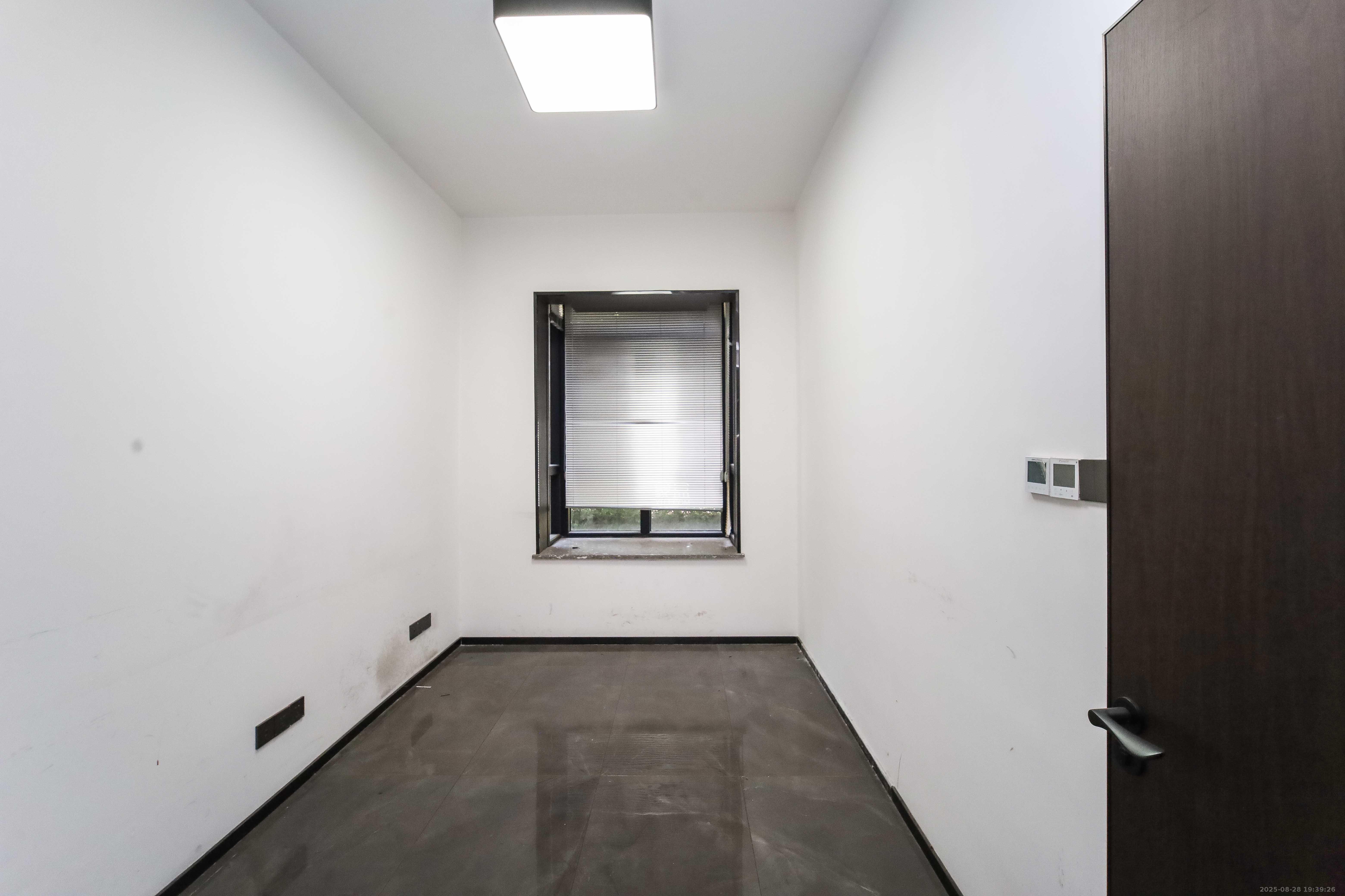 锦湘国际星城四期(金丽苑)  4室2厅3卫    480.0万 锦湘国际星城四期(金丽苑)  4室2厅3卫    480.0万其他