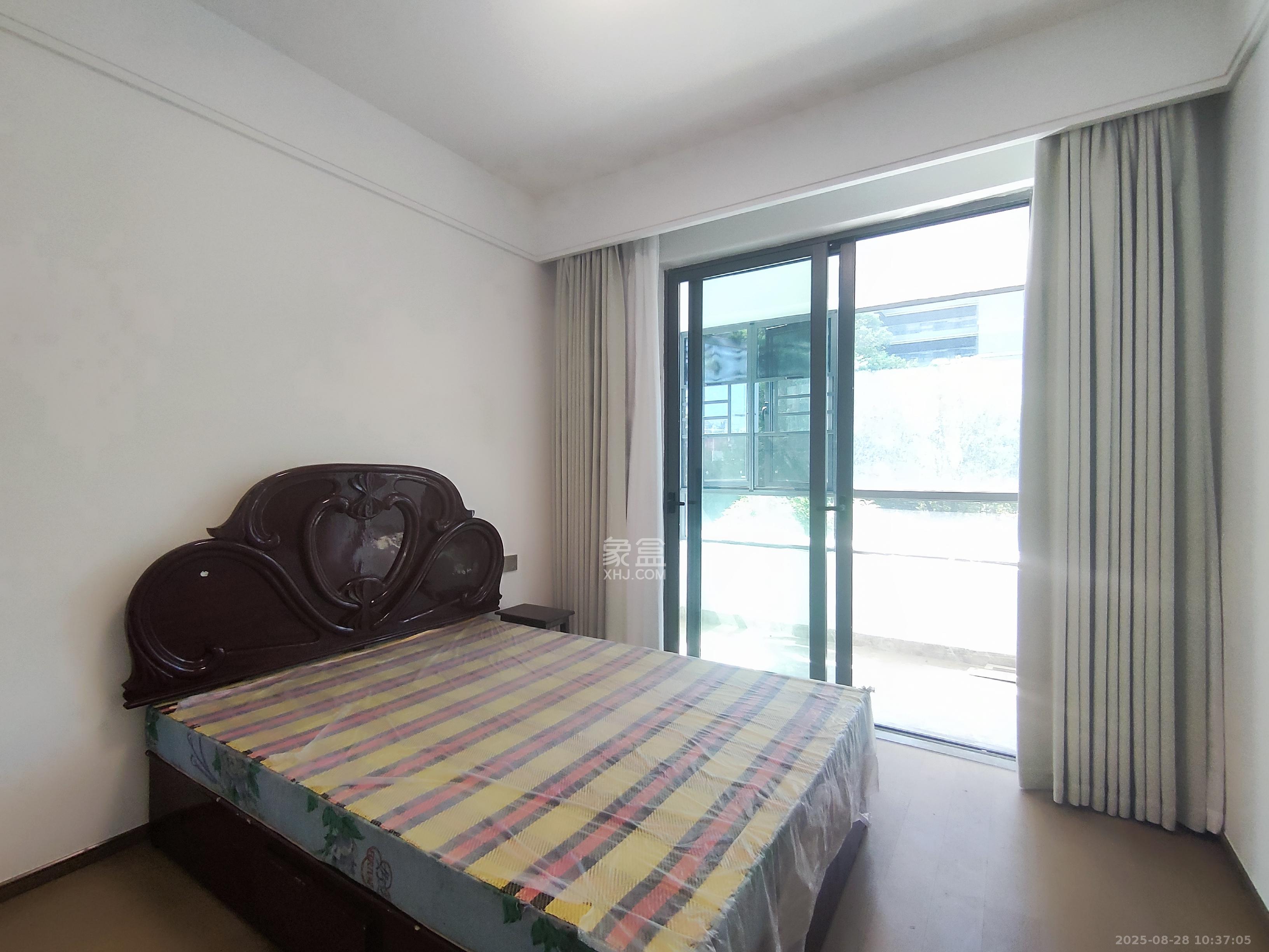 复地滨江金融中心  3室2厅2卫    3800.0元/月 复地滨江金融中心  3室2厅2卫    3800.0元/月室内图