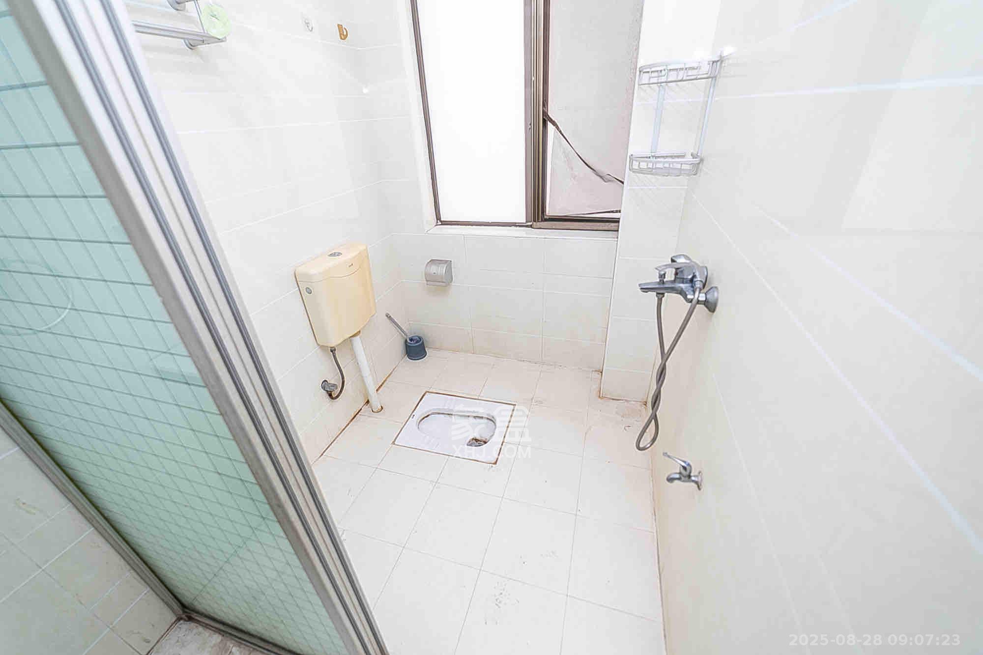 金域南外滩(望江佳园) 1室0厅0卫 3500.0元/月 金域南外滩(望江佳园) 1室0厅0卫 3500.0元/月室内图