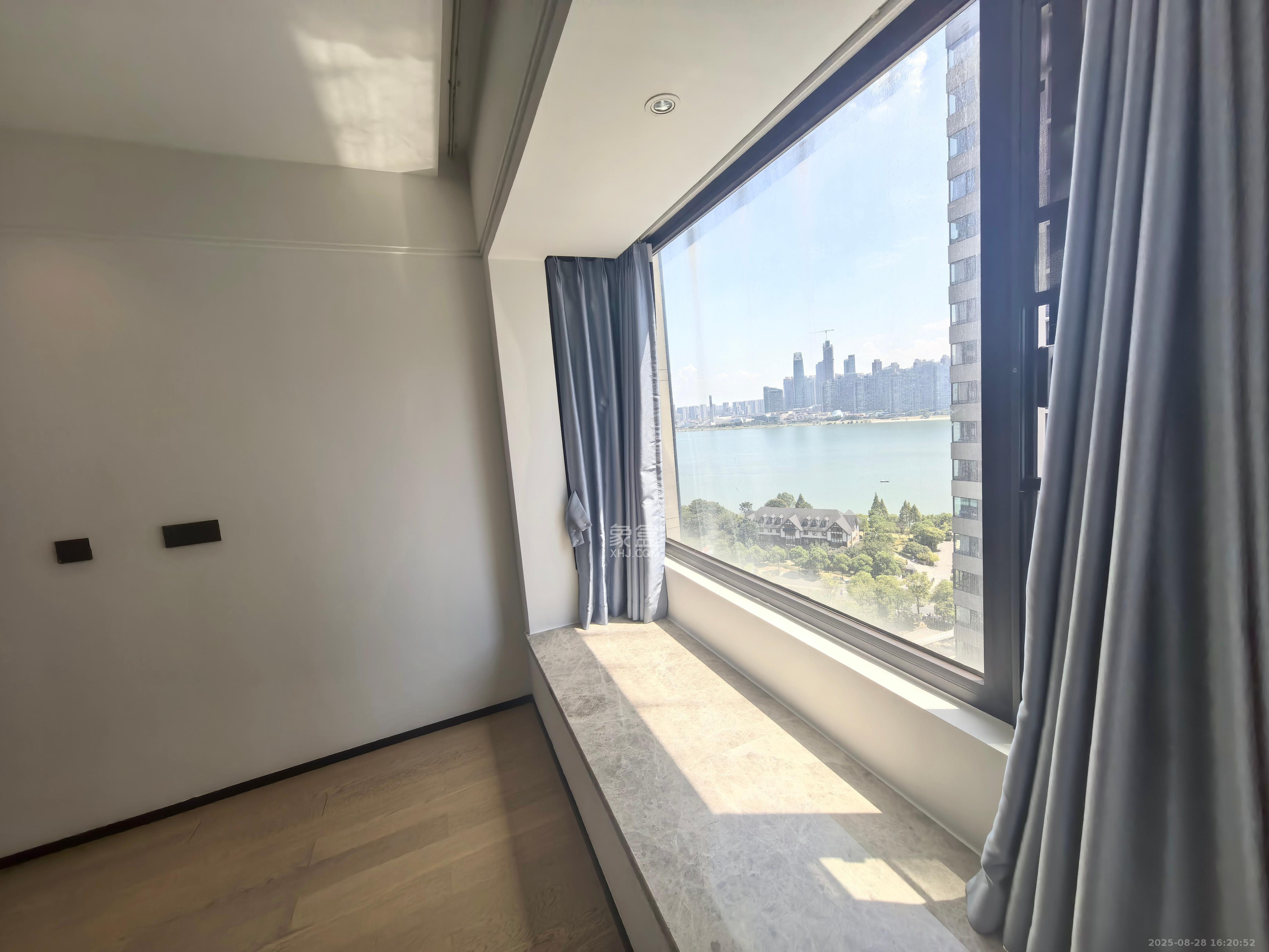 万科里金域国际 4室2厅2卫 4800.0元/月 万科里金域国际 4室2厅2卫 4800.0元/月室内图