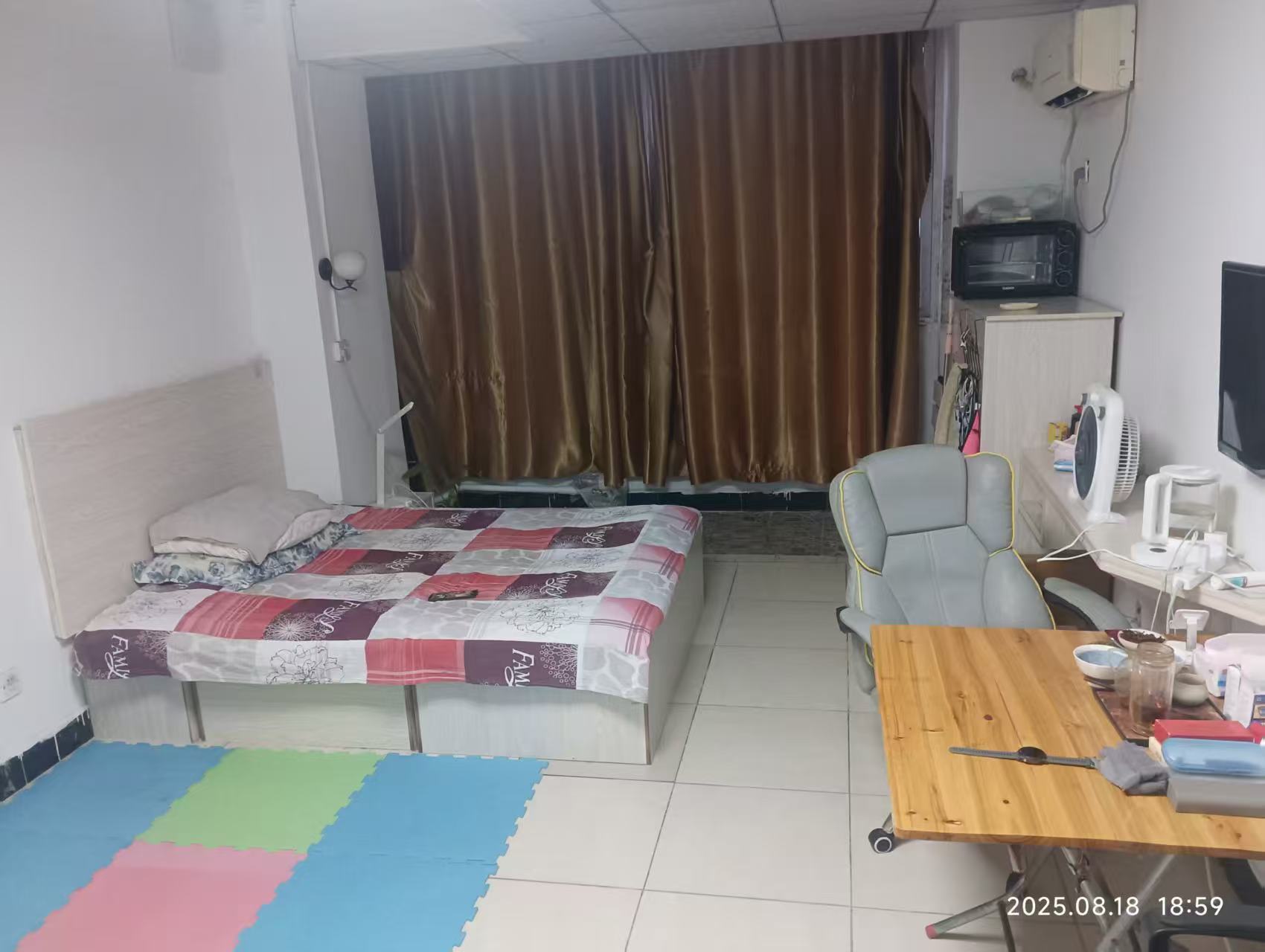 金海大厦(海秀西路)  1室0厅1卫    1100.0元/月 金海大厦(海秀西路)  1室0厅1卫    1100.0元/月室内图