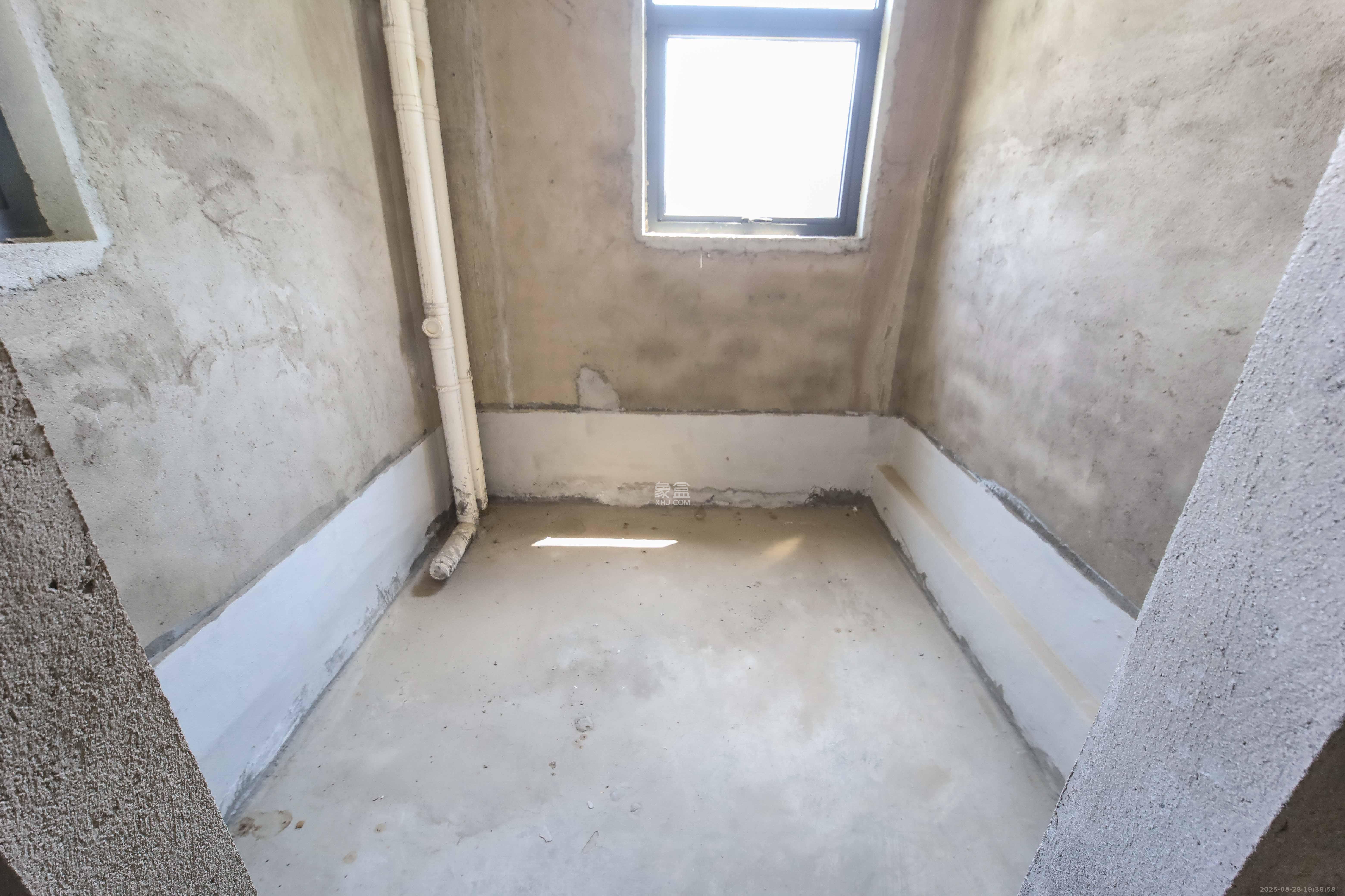 宝能公馆(美联天骄城五期)  4室2厅3卫    295.0万 宝能公馆(美联天骄城五期)  4室2厅3卫    295.0万卫生间