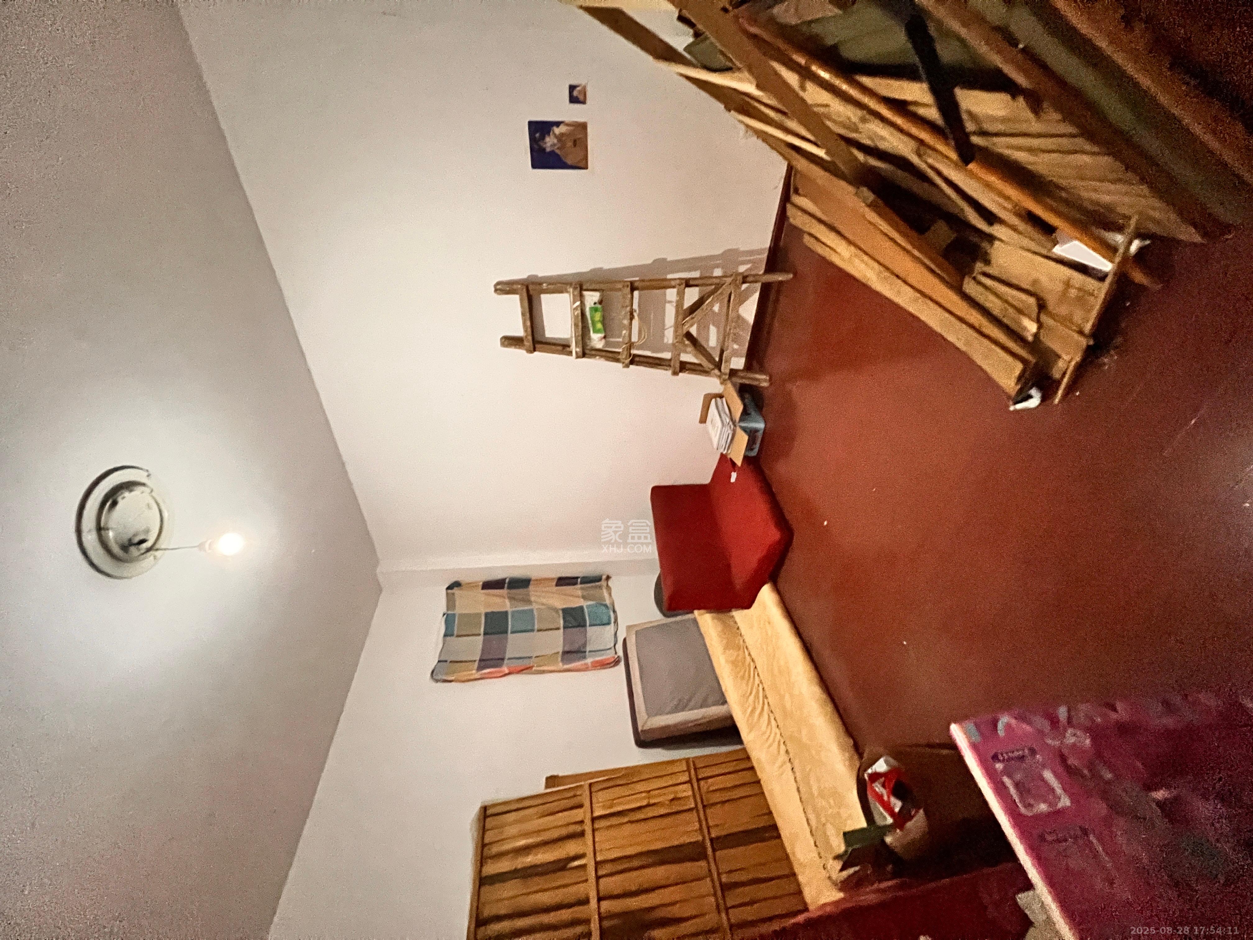 星沙国际物流园/泉星社区  4室2厅1卫    1100.0元/月 星沙国际物流园/泉星社区  4室2厅1卫    1100.0元/月室内图