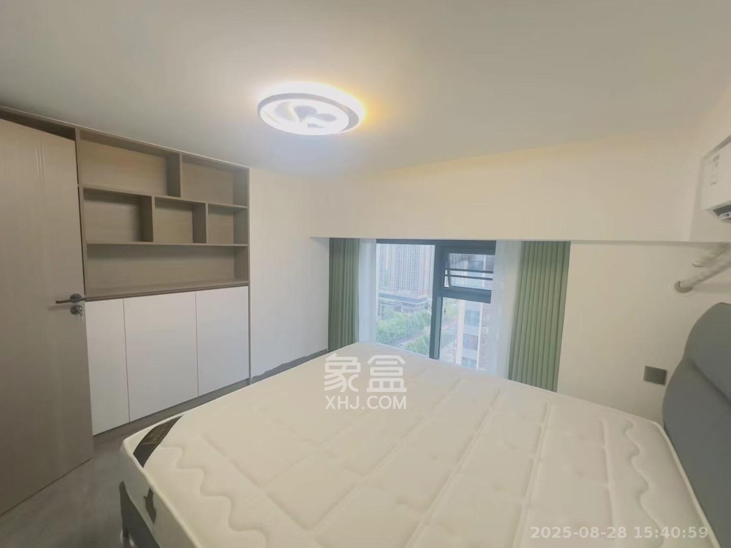 碧桂园印象  2室1厅1卫    2300.0元/月室内图