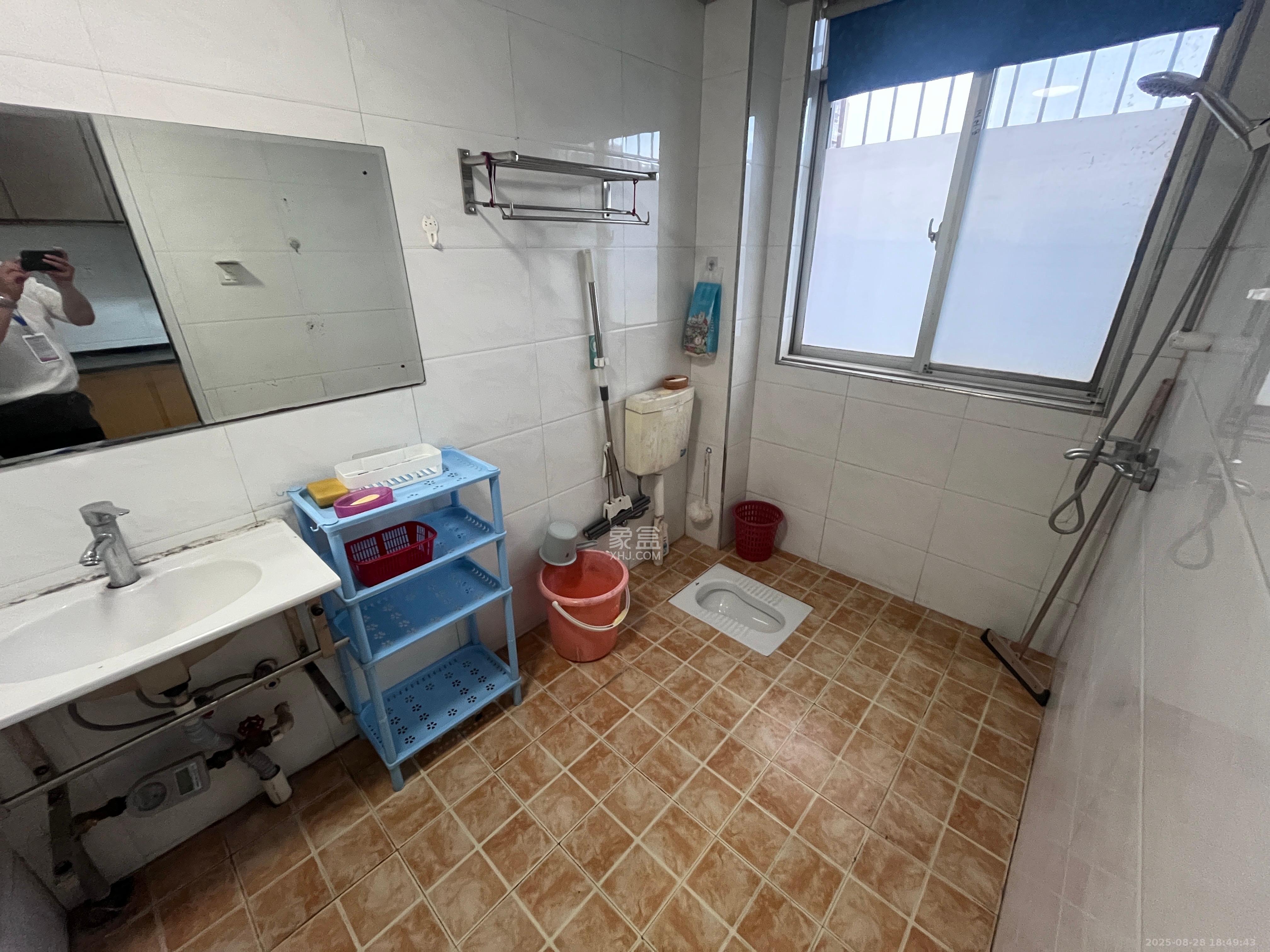 先锋新宇 2室2厅1卫 1800.0元/月 先锋新宇 2室2厅1卫 1800.0元/月室内图