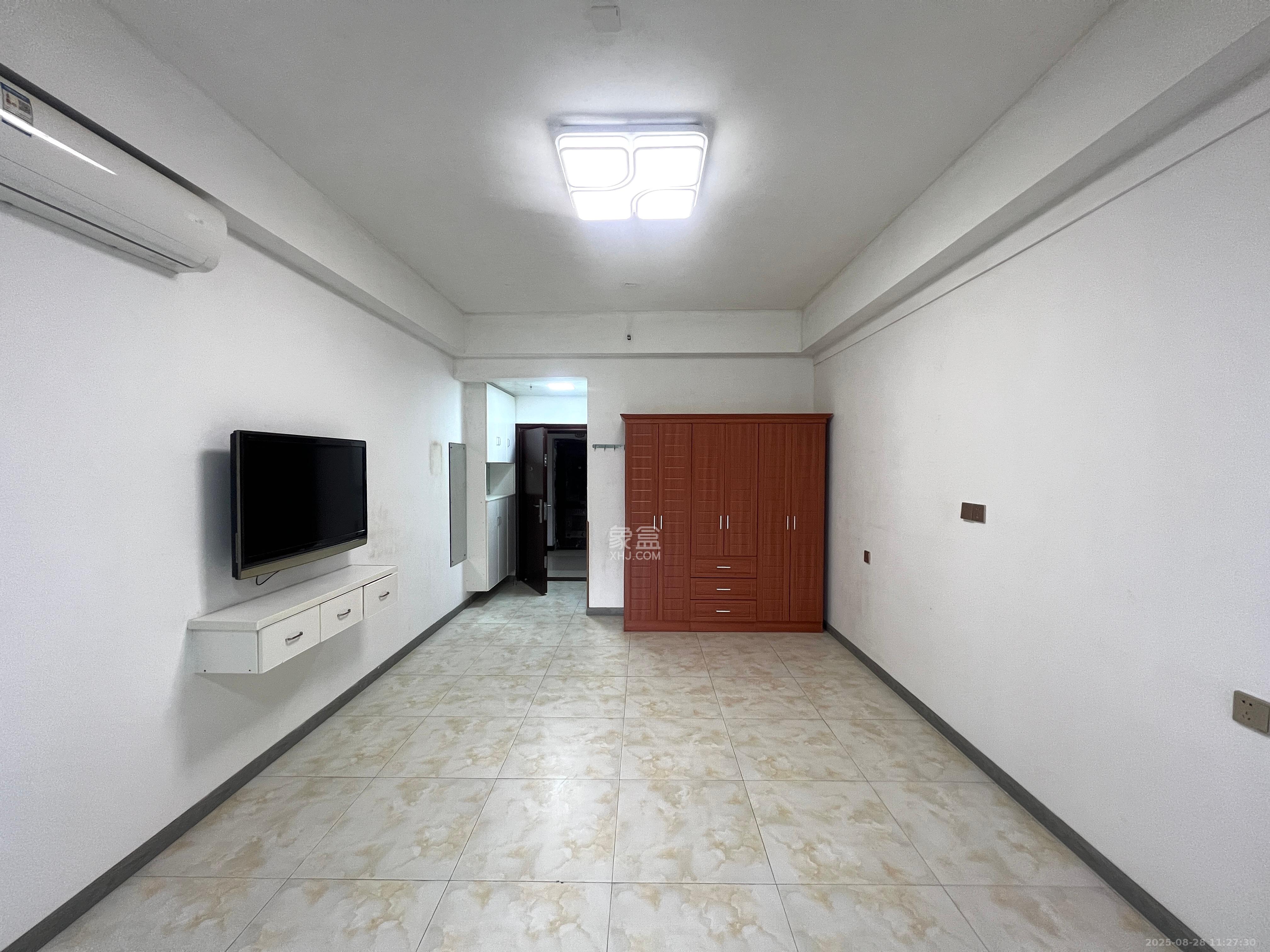 云集国际 1室1厅1卫 1200.0元/月 云集国际 1室1厅1卫 1200.0元/月室内图