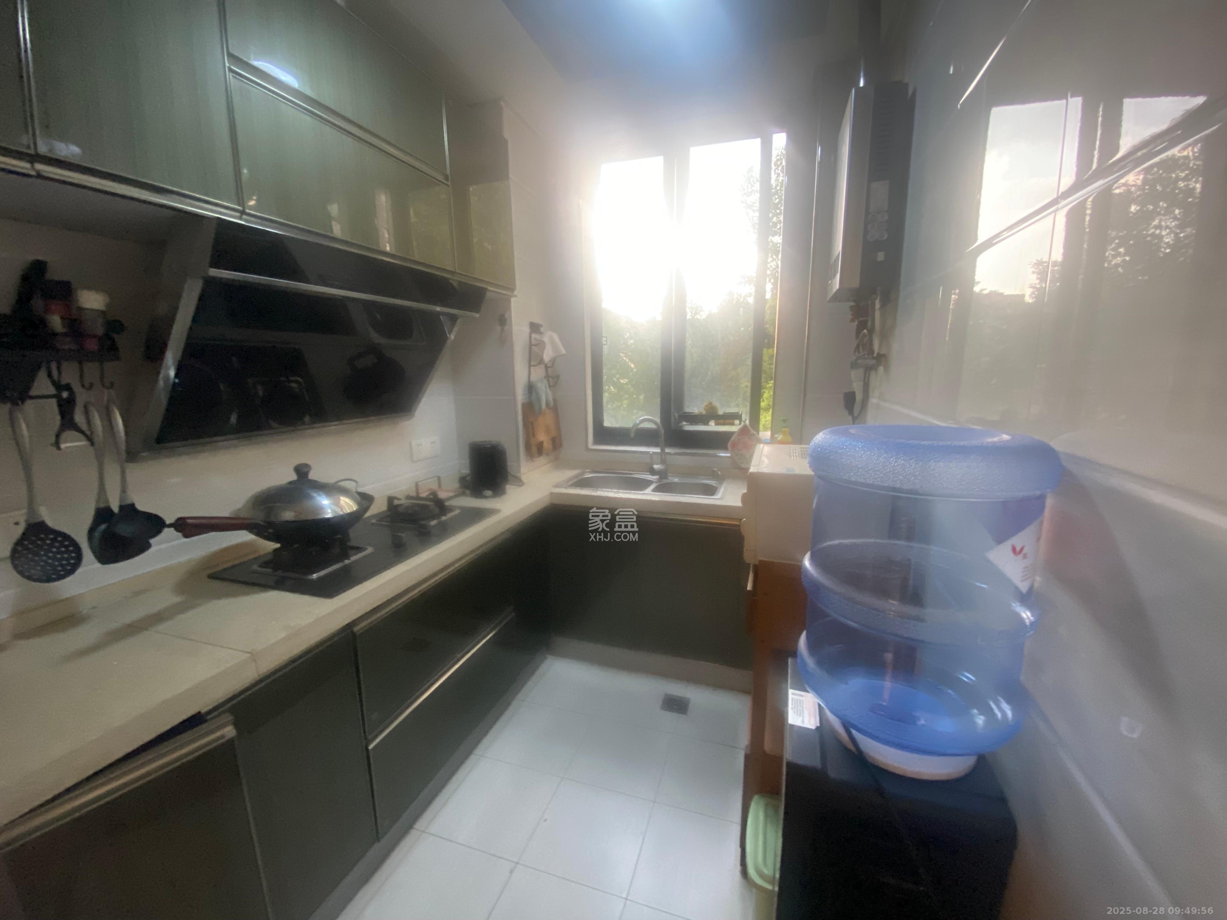 海林馨香雅苑 2室2厅1卫 2400.0元/月 海林馨香雅苑 2室2厅1卫 2400.0元/月室内图