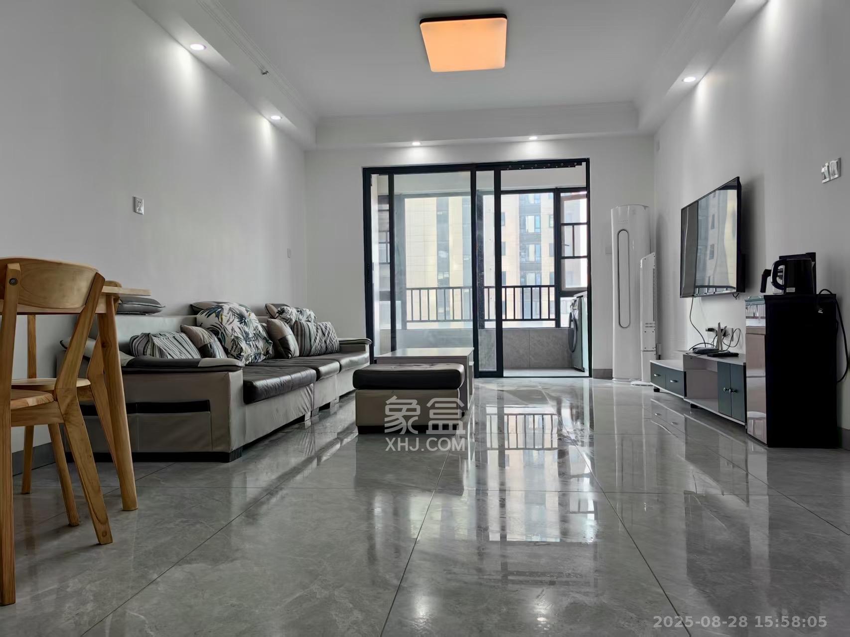 南山梅溪一方 4室2厅2卫 3000.0元/月 南山梅溪一方 4室2厅2卫 3000.0元/月室内图