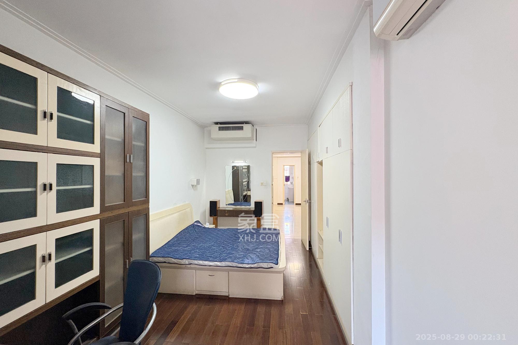 湖南省农业厅  3室2厅2卫    135.0万其他