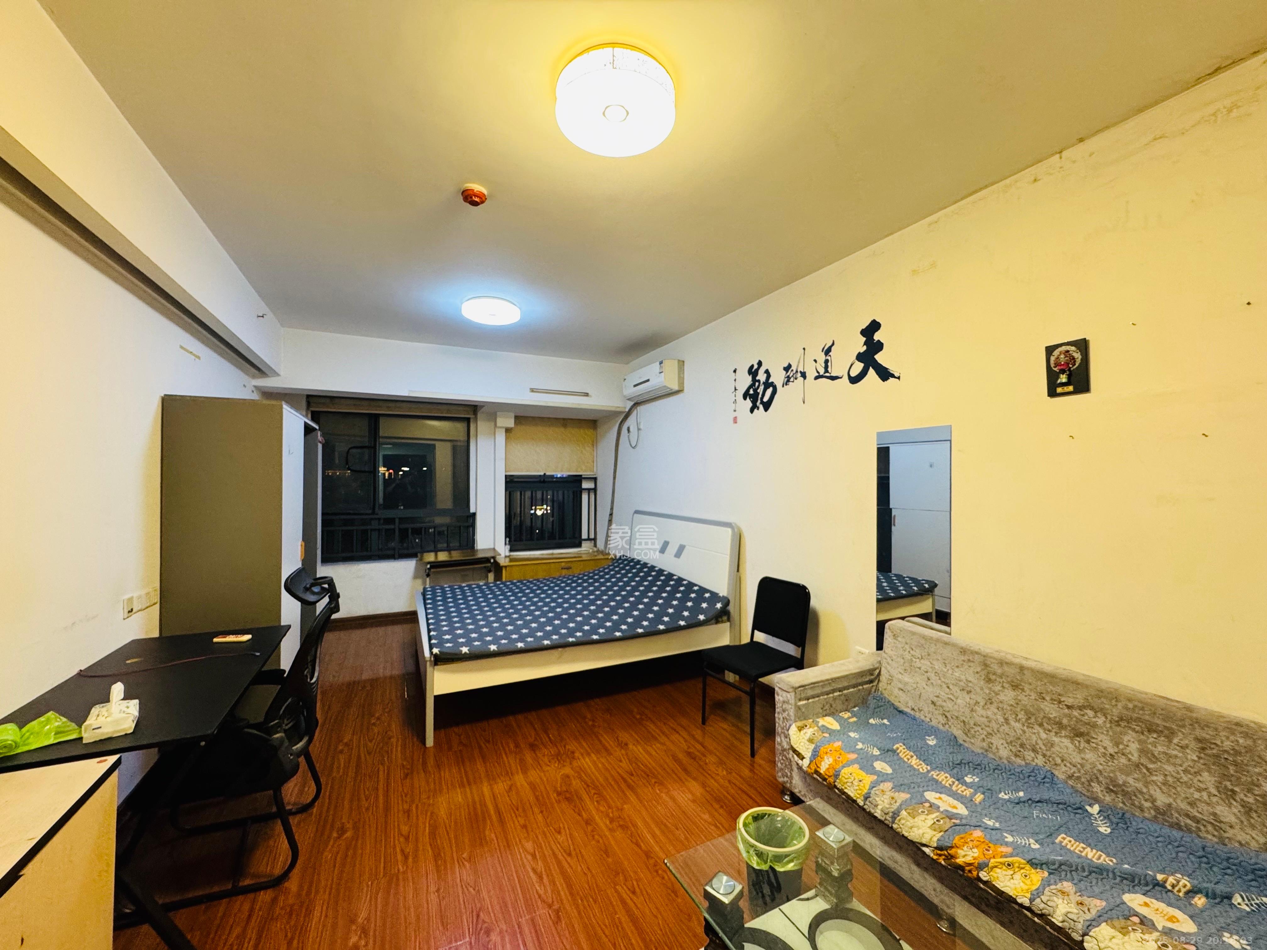 乾城(兴旺乾城) 1室1厅1卫 1400.0元/月 乾城(兴旺乾城) 1室1厅1卫 1400.0元/月室内图