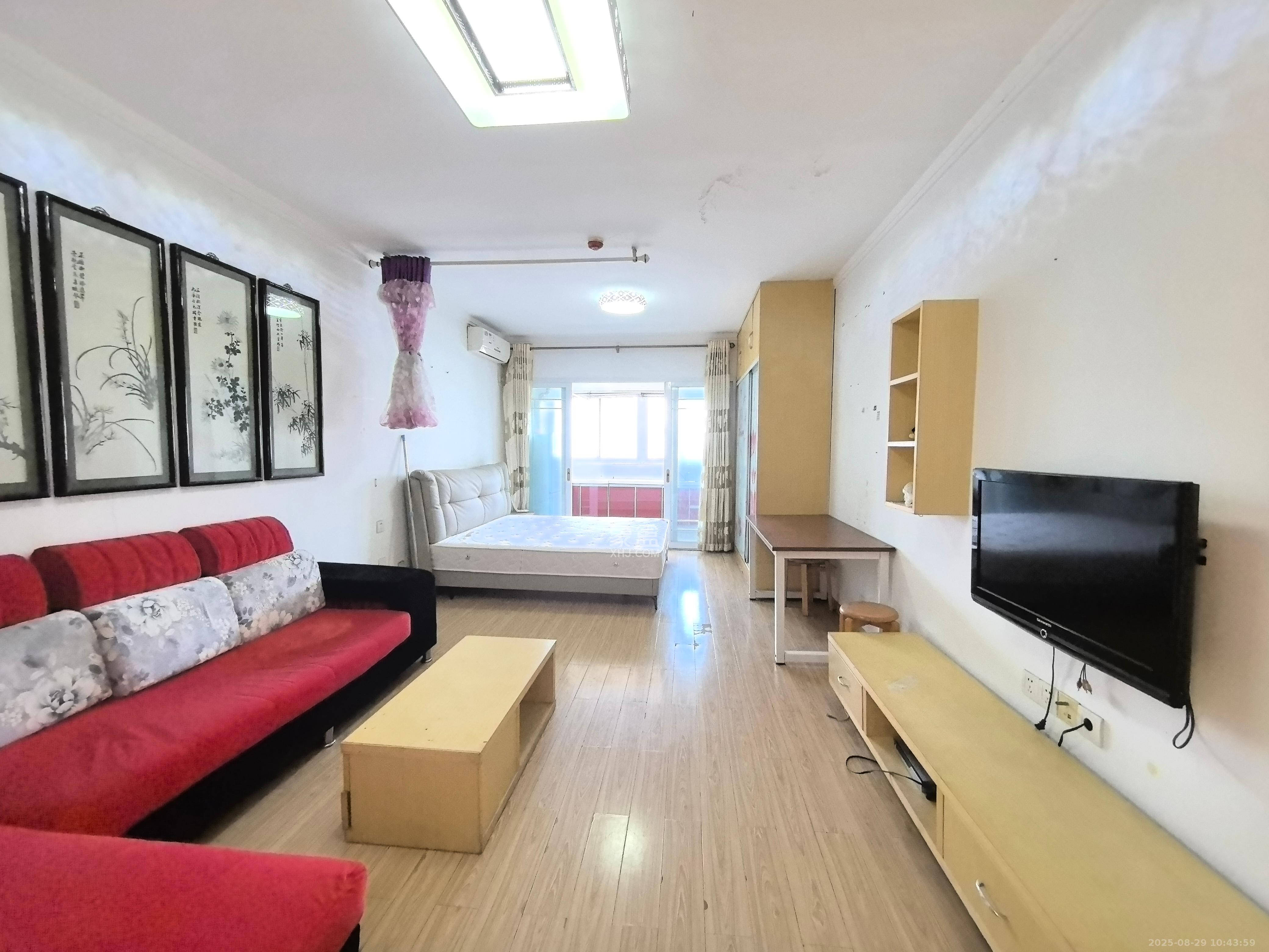 伍家岭生活广场 1室1厅1卫 1600.0元/月 伍家岭生活广场 1室1厅1卫 1600.0元/月室内图