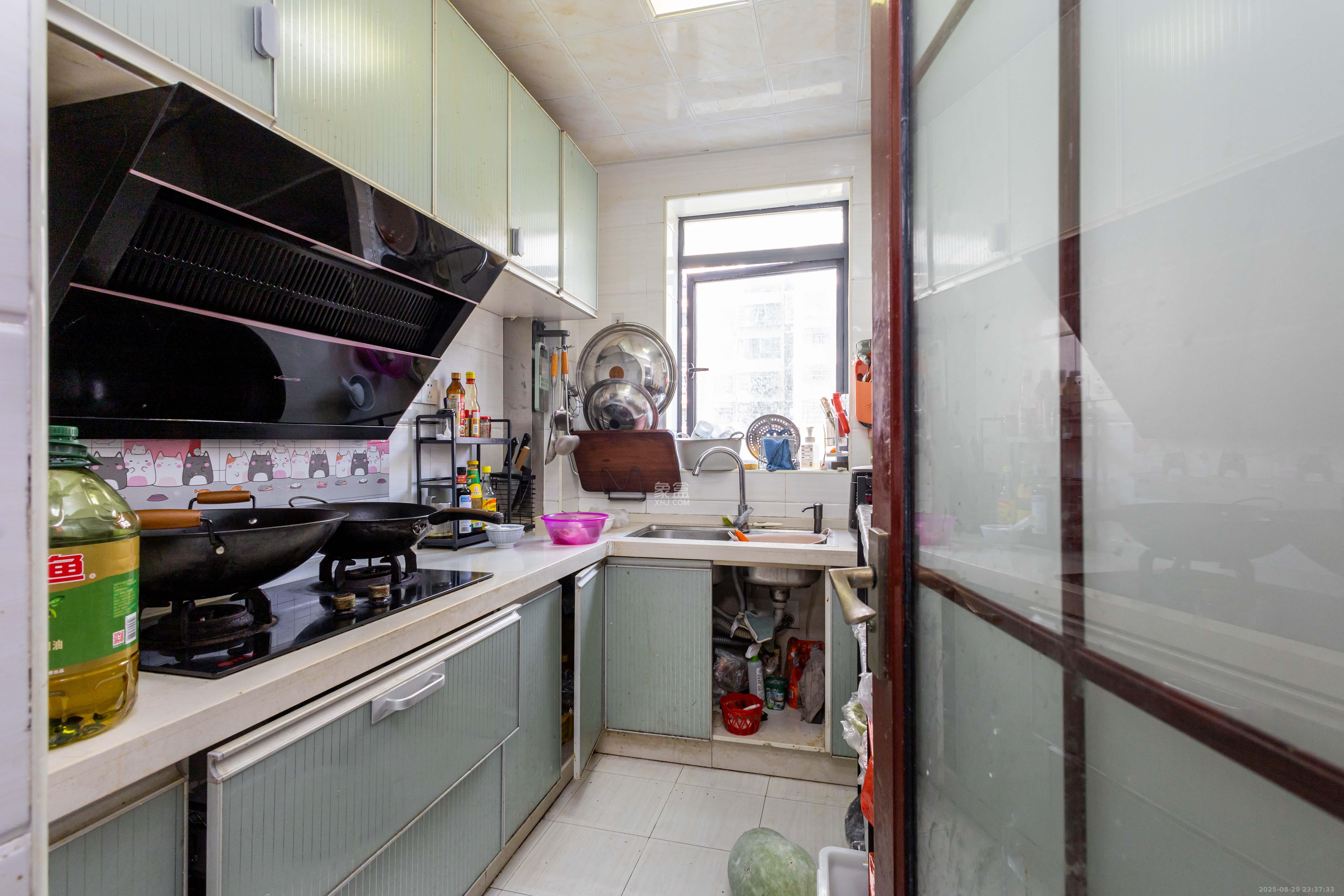 中国铁建国际城二期 3室2厅1卫 55.8万 中国铁建国际城二期 3室2厅1卫 55.8万厨房